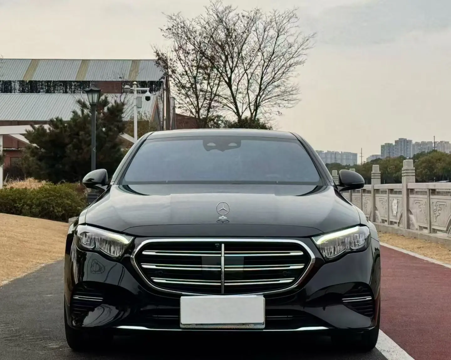 Mercedes-Benz E-Class  из Китая