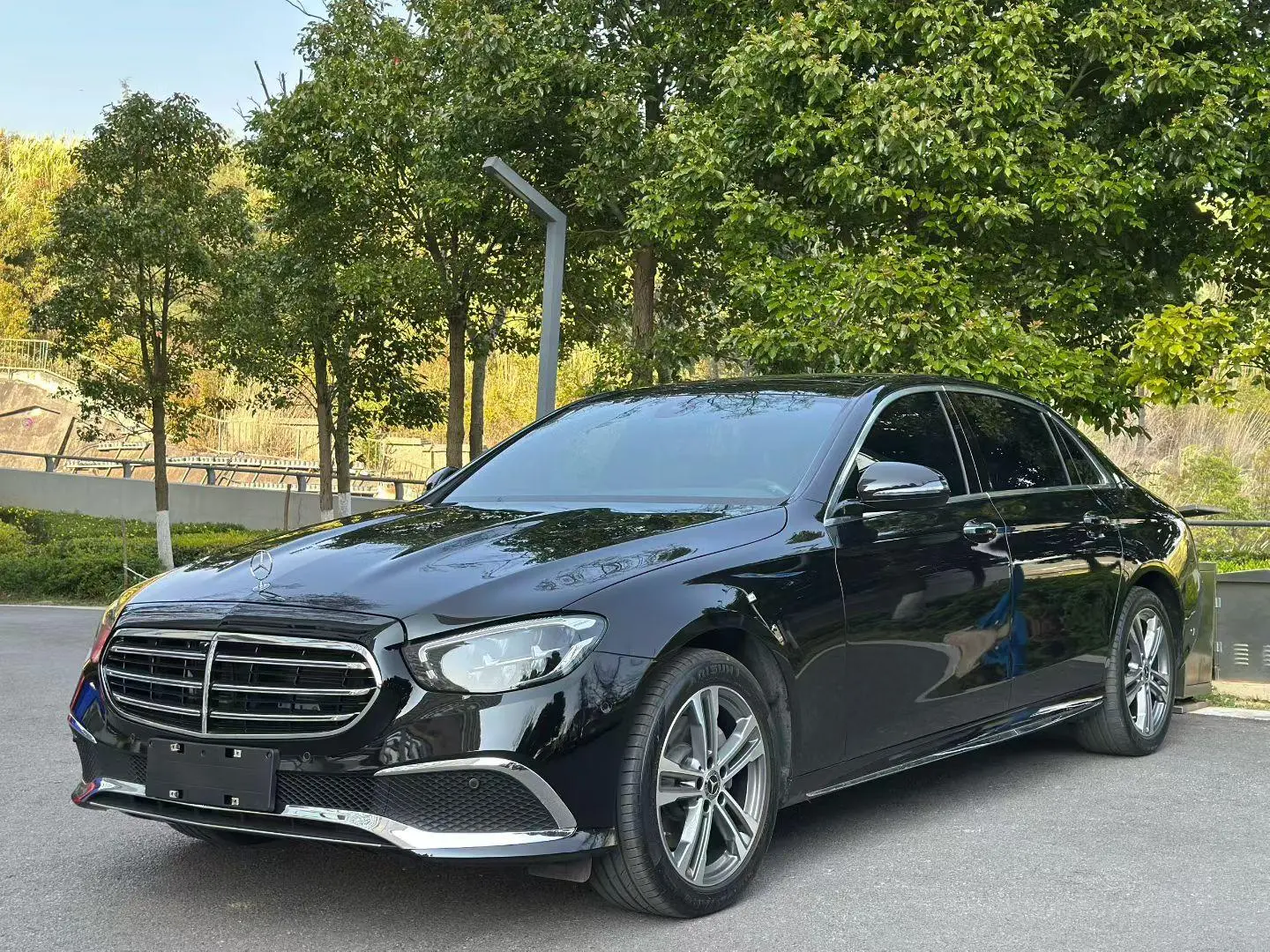 Mercedes-Benz E-Class  из Китая