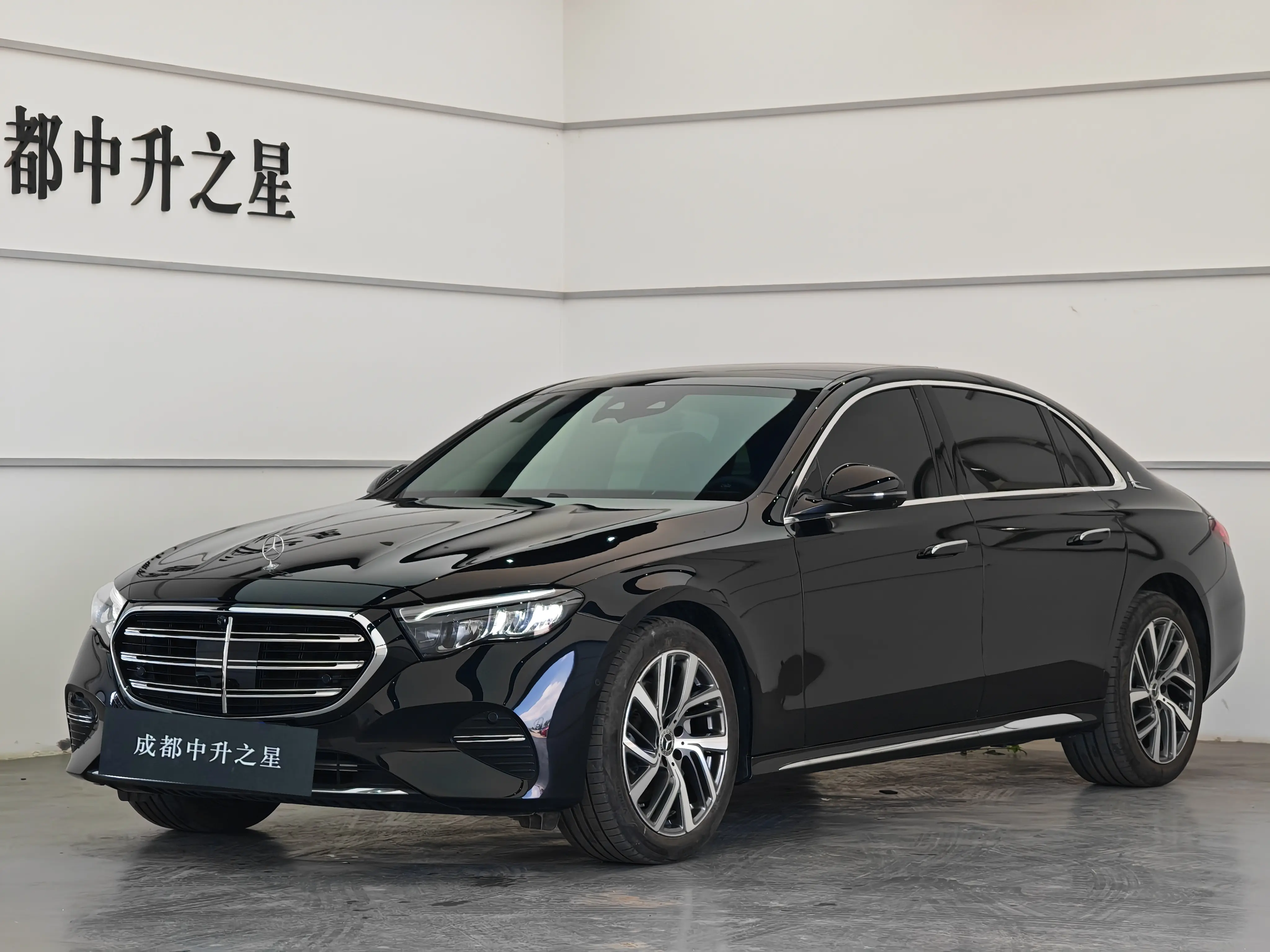 Mercedes-Benz E-Class  из Китая