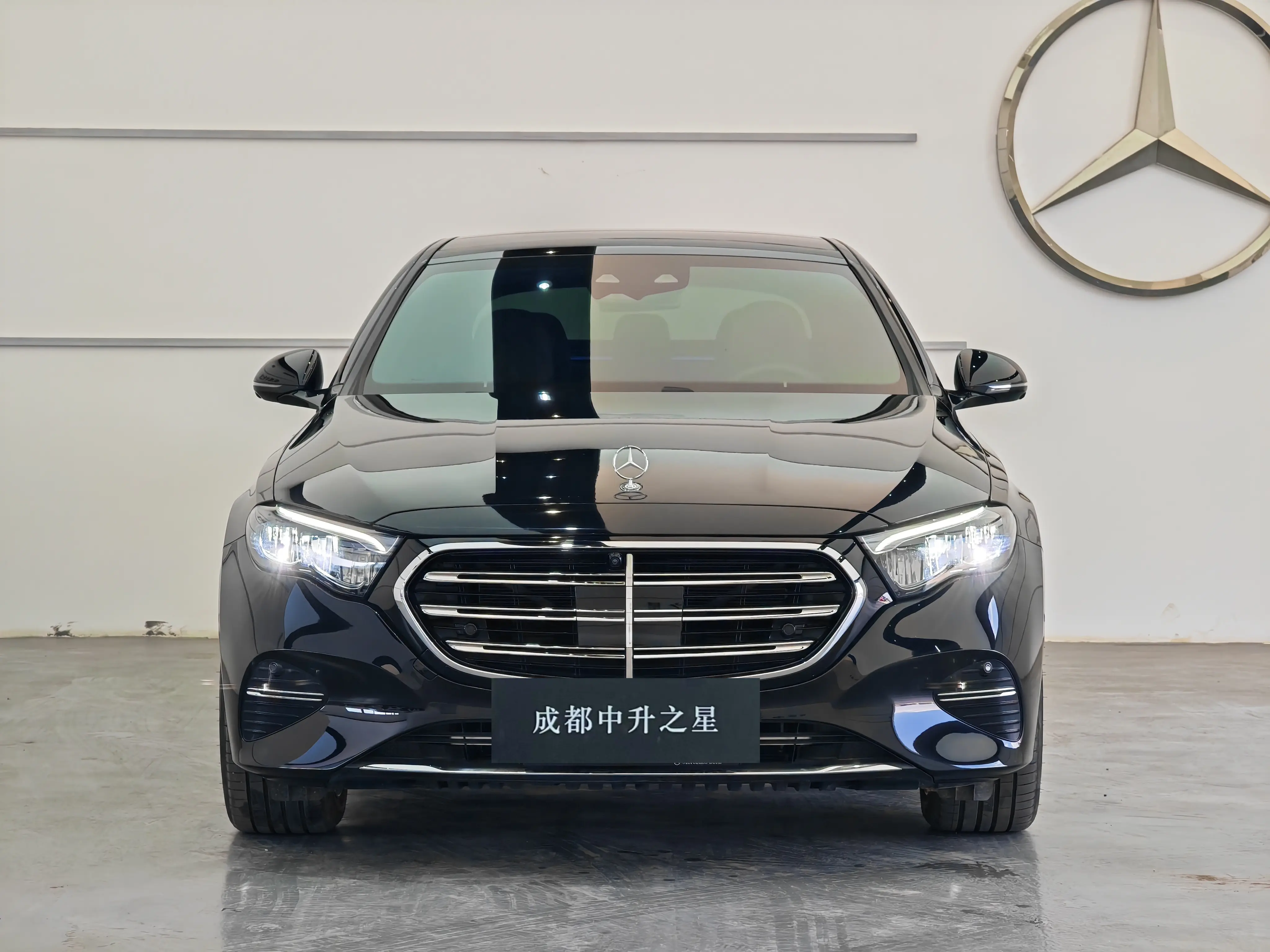 Mercedes-Benz E-Class  из Китая