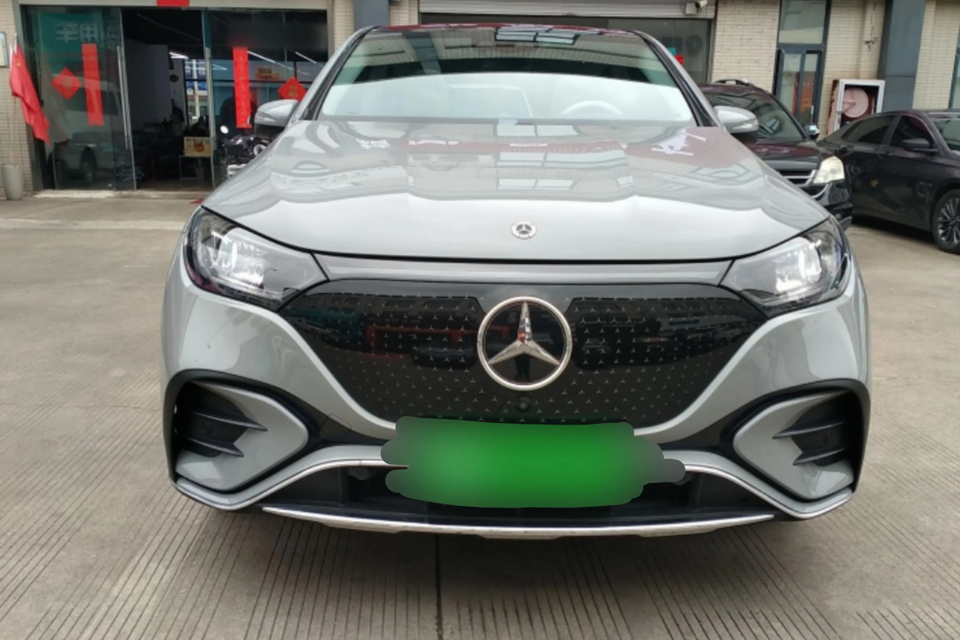 Mercedes-Benz EQE SUV  из Китая