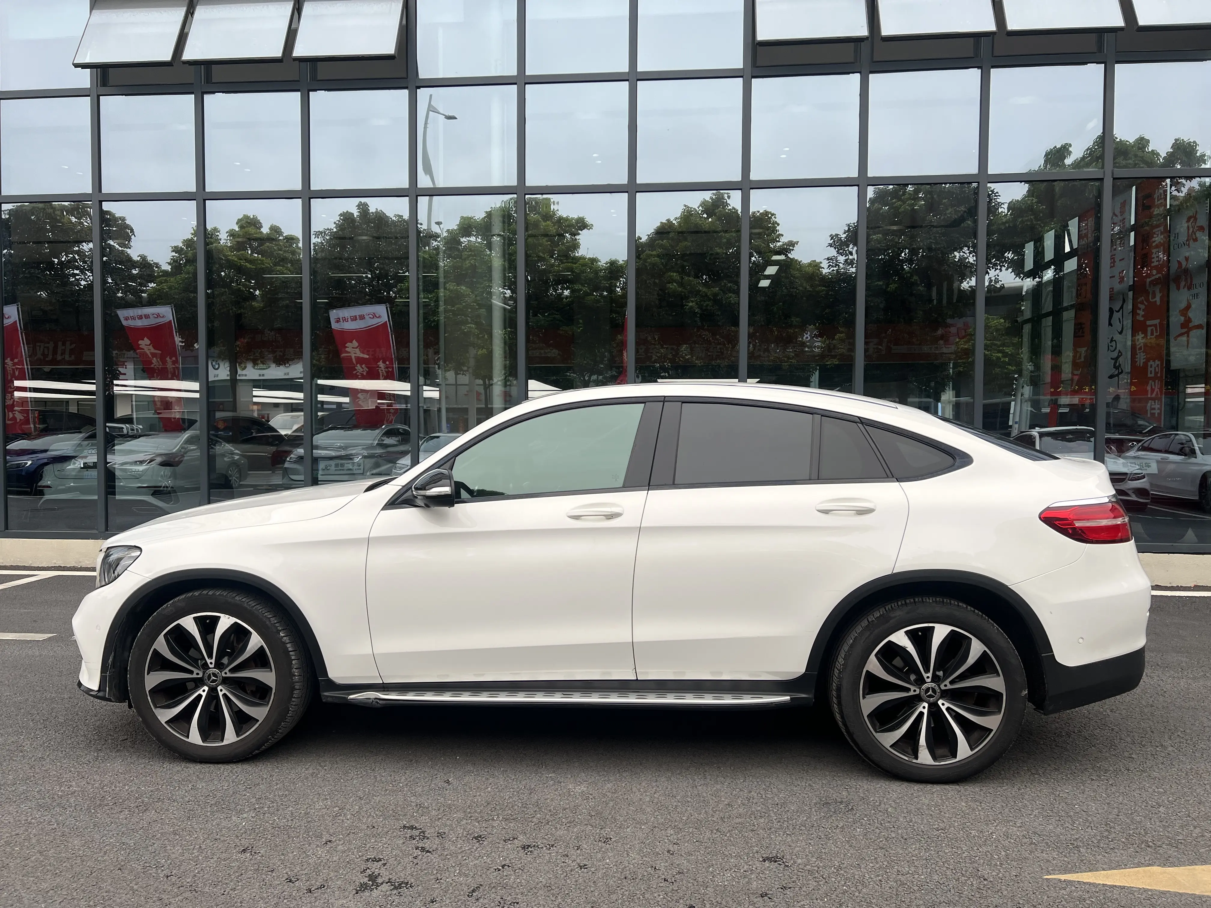 Mercedes-Benz GLC Coupe  из Китая