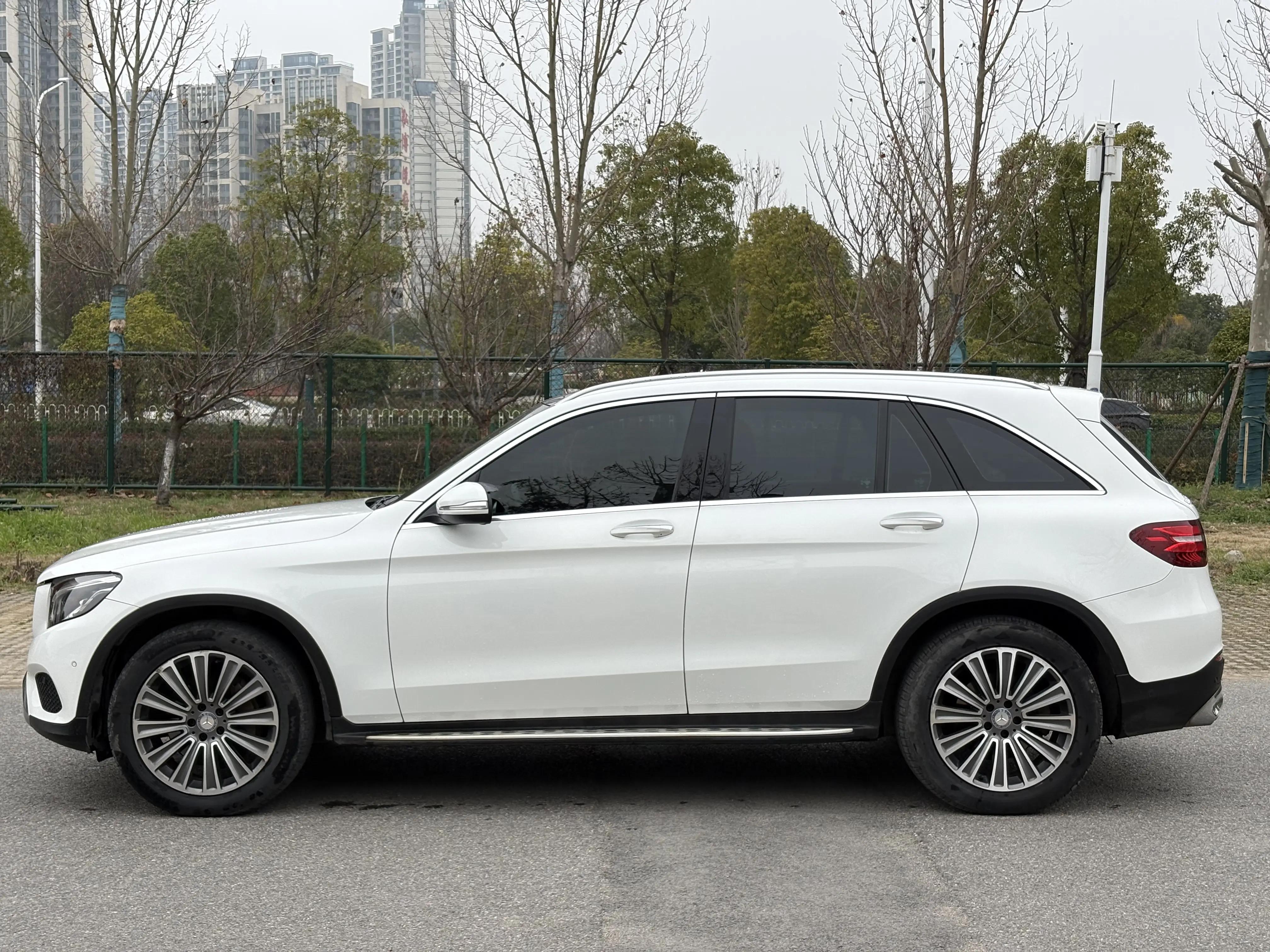 Mercedes-Benz GLC  из Китая