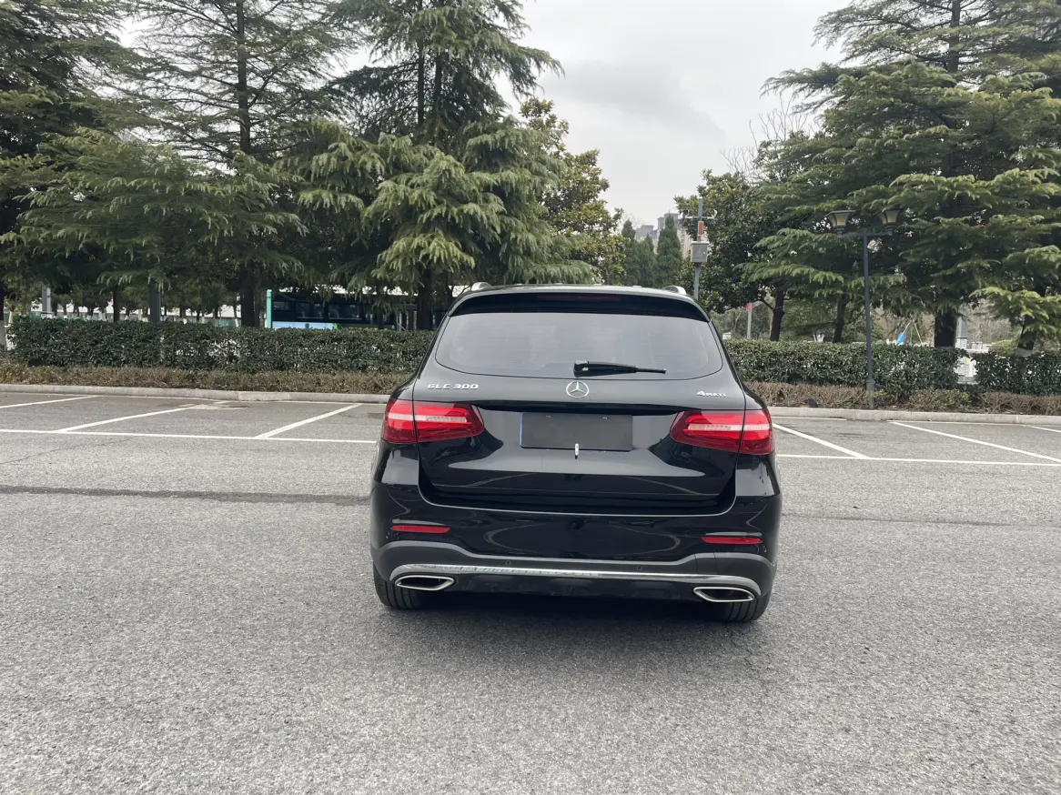 Mercedes-Benz GLC  из Китая