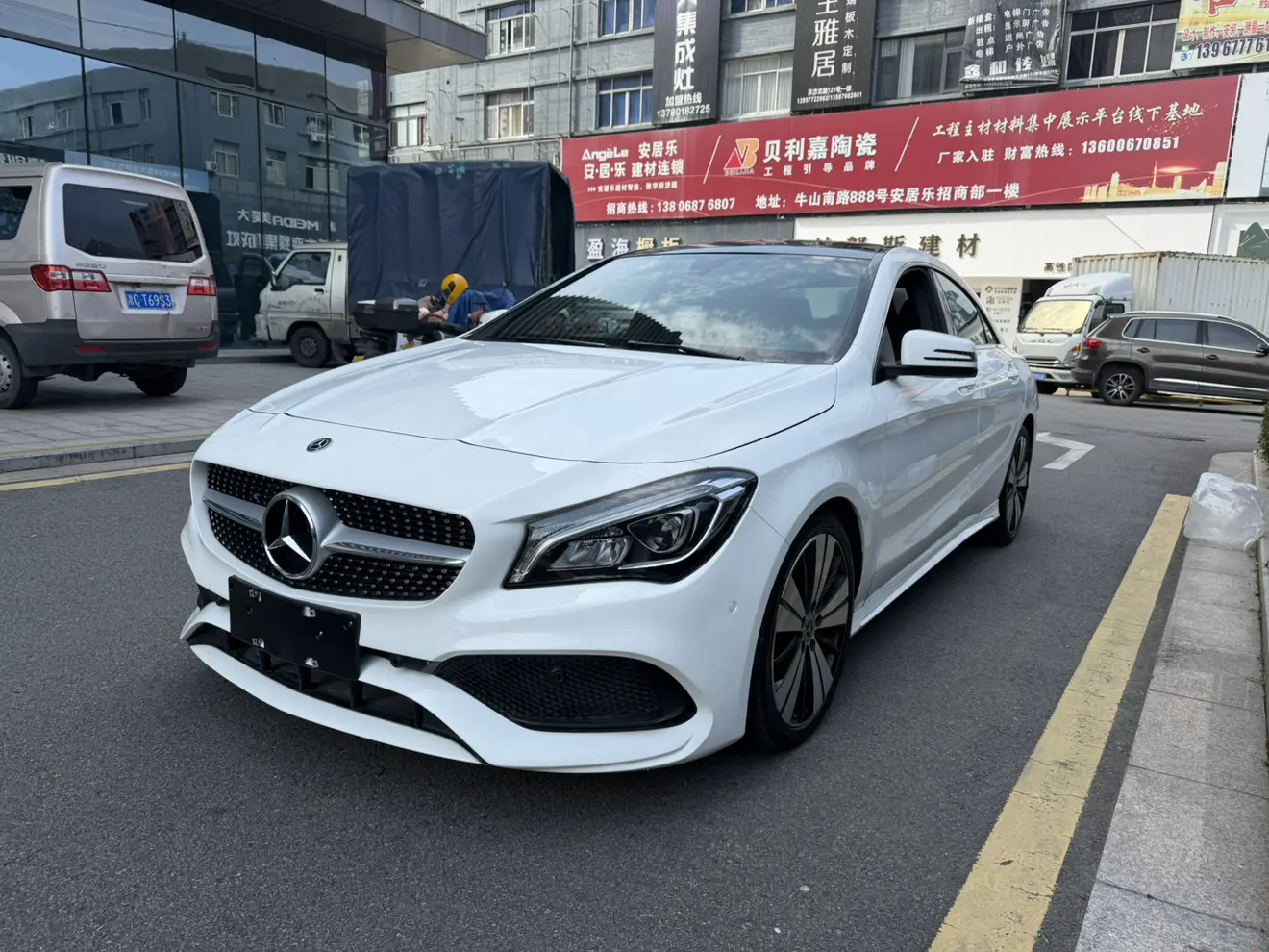 Mercedes-Benz CLA (Imported)  из Китая
