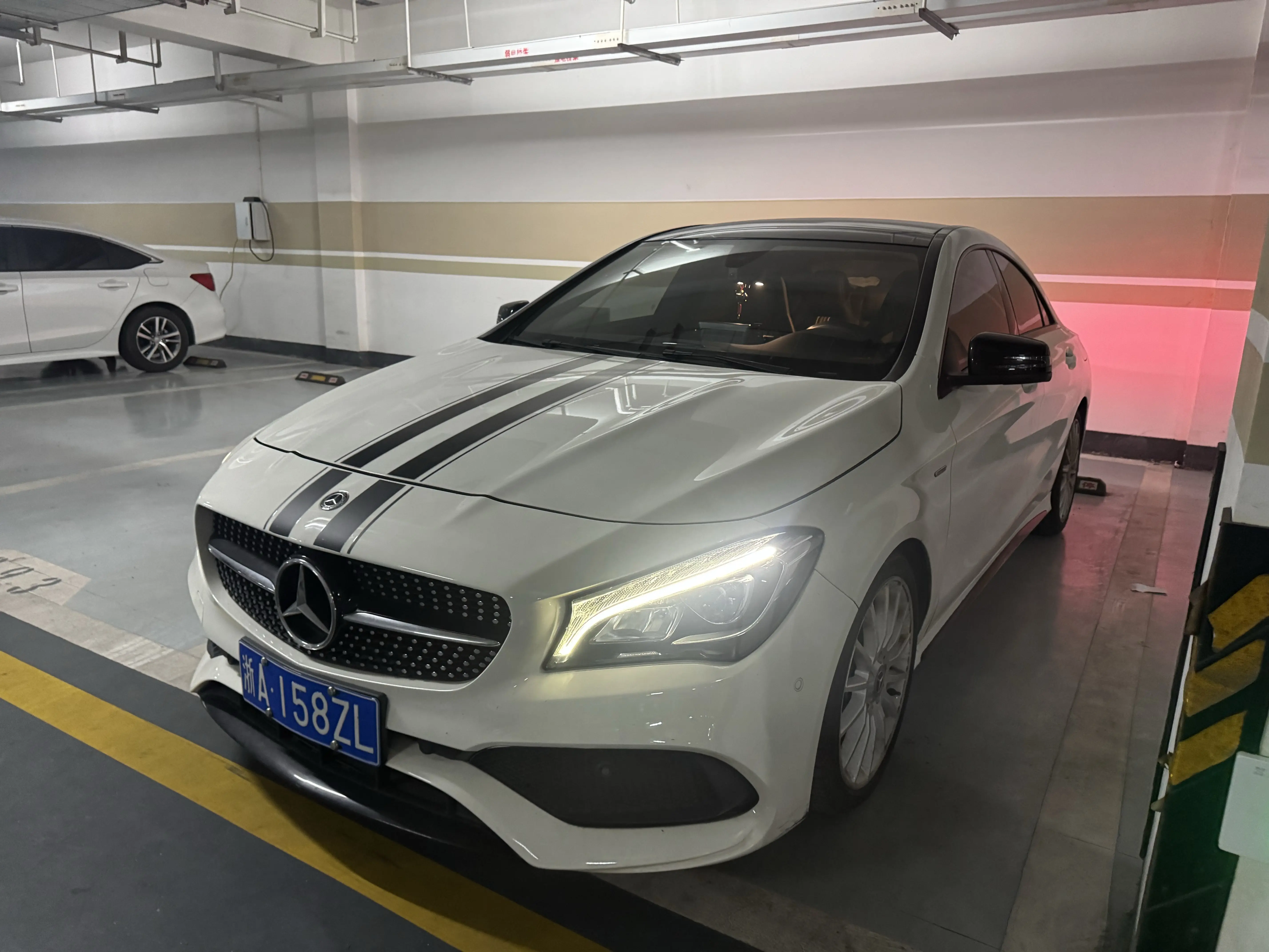 Mercedes-Benz CLA (Imported)  из Китая