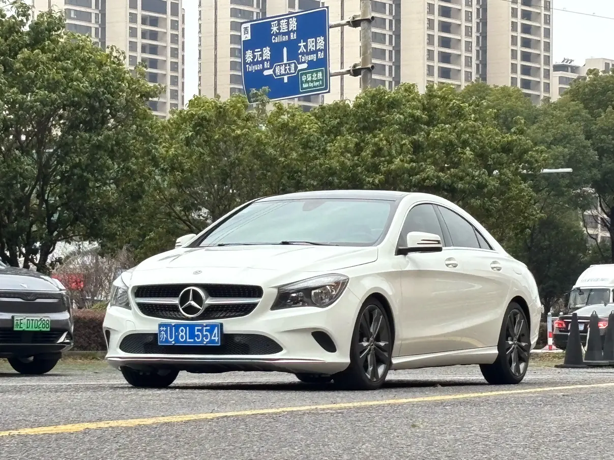 Mercedes-Benz CLA (Imported)  из Китая