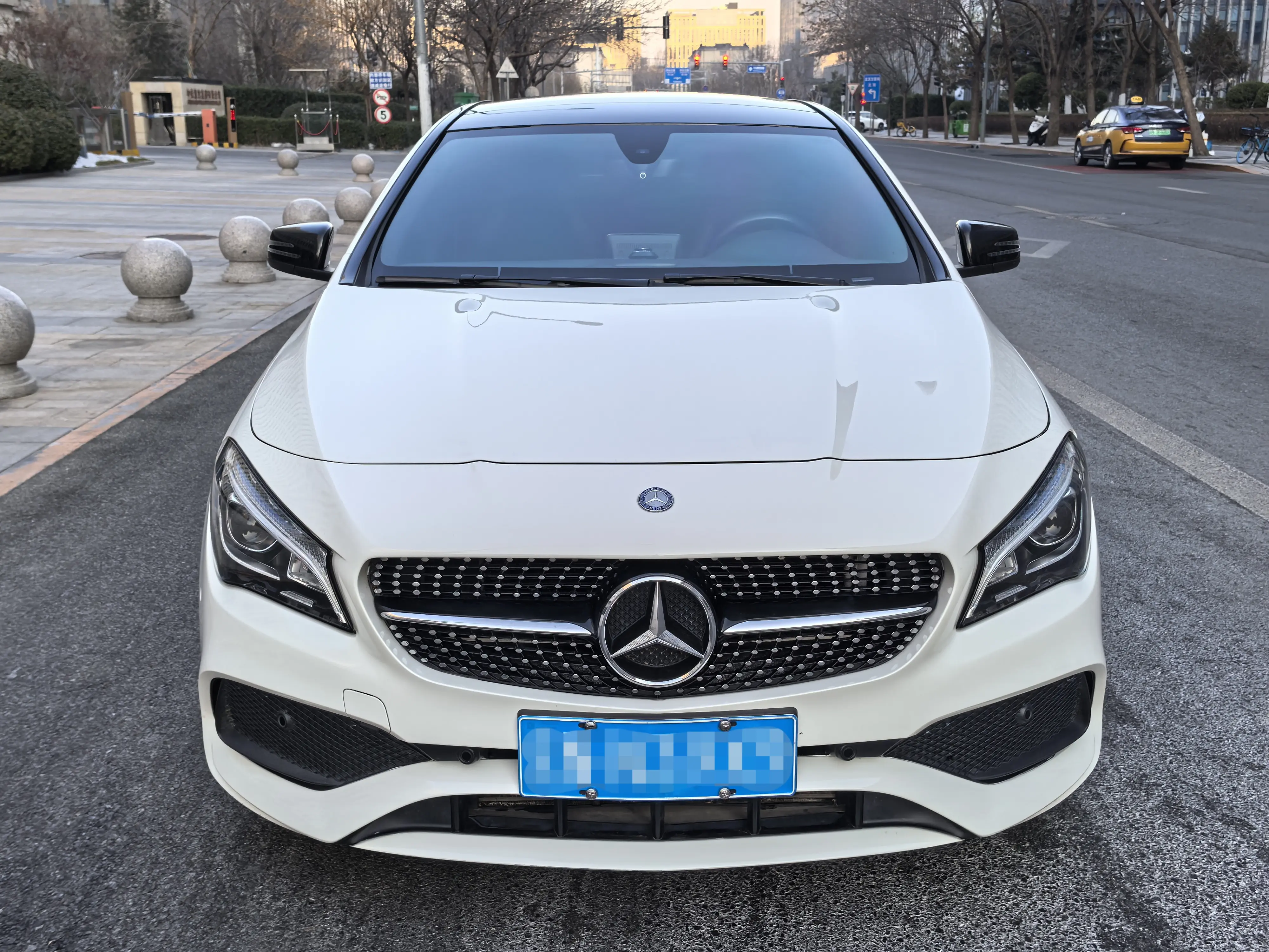 Mercedes-Benz CLA (Imported)  из Китая
