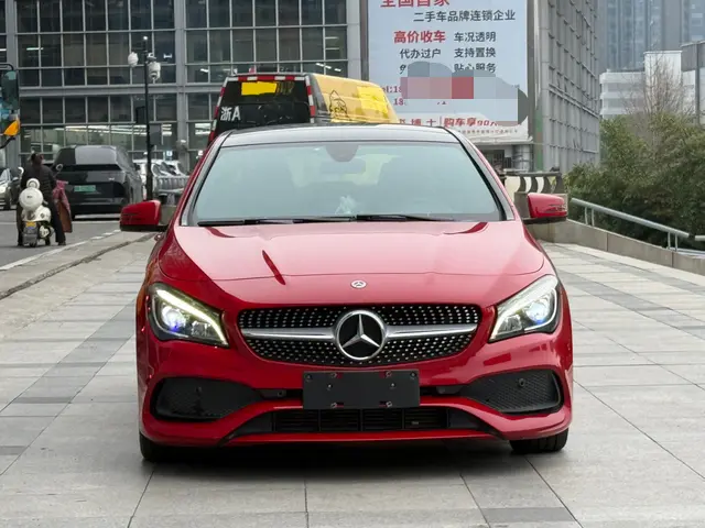 Mercedes-Benz CLA (Imported)  из Китая