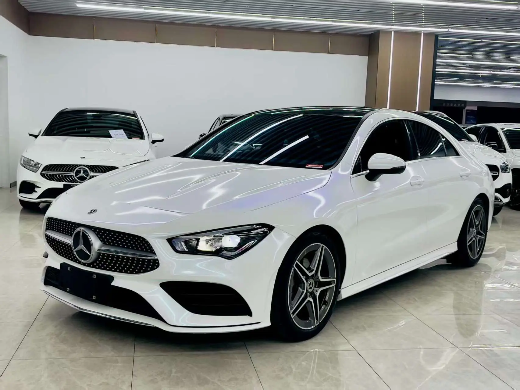 Mercedes-Benz CLA (Imported)  из Китая
