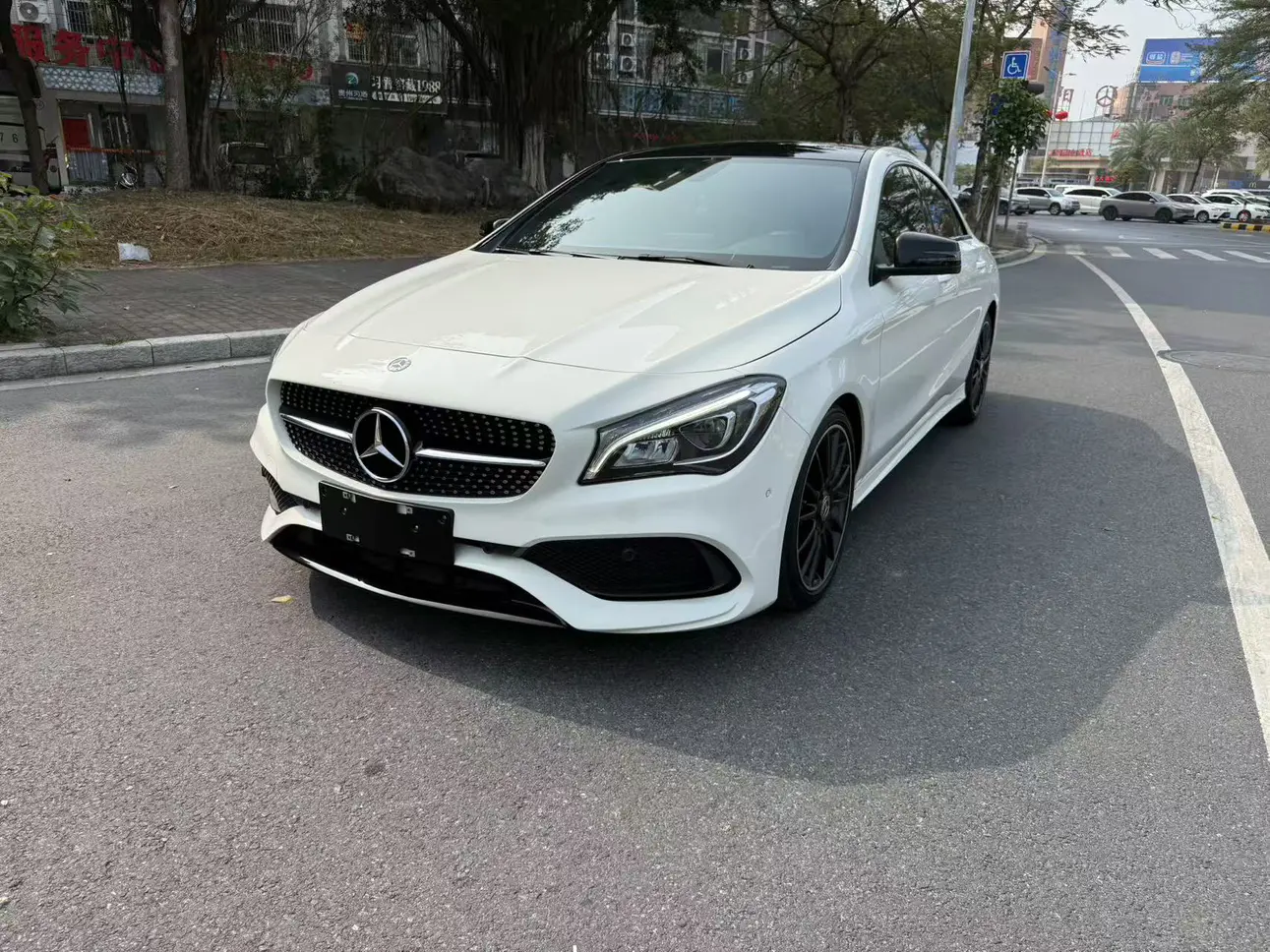 Mercedes-Benz CLA (Imported)  из Китая