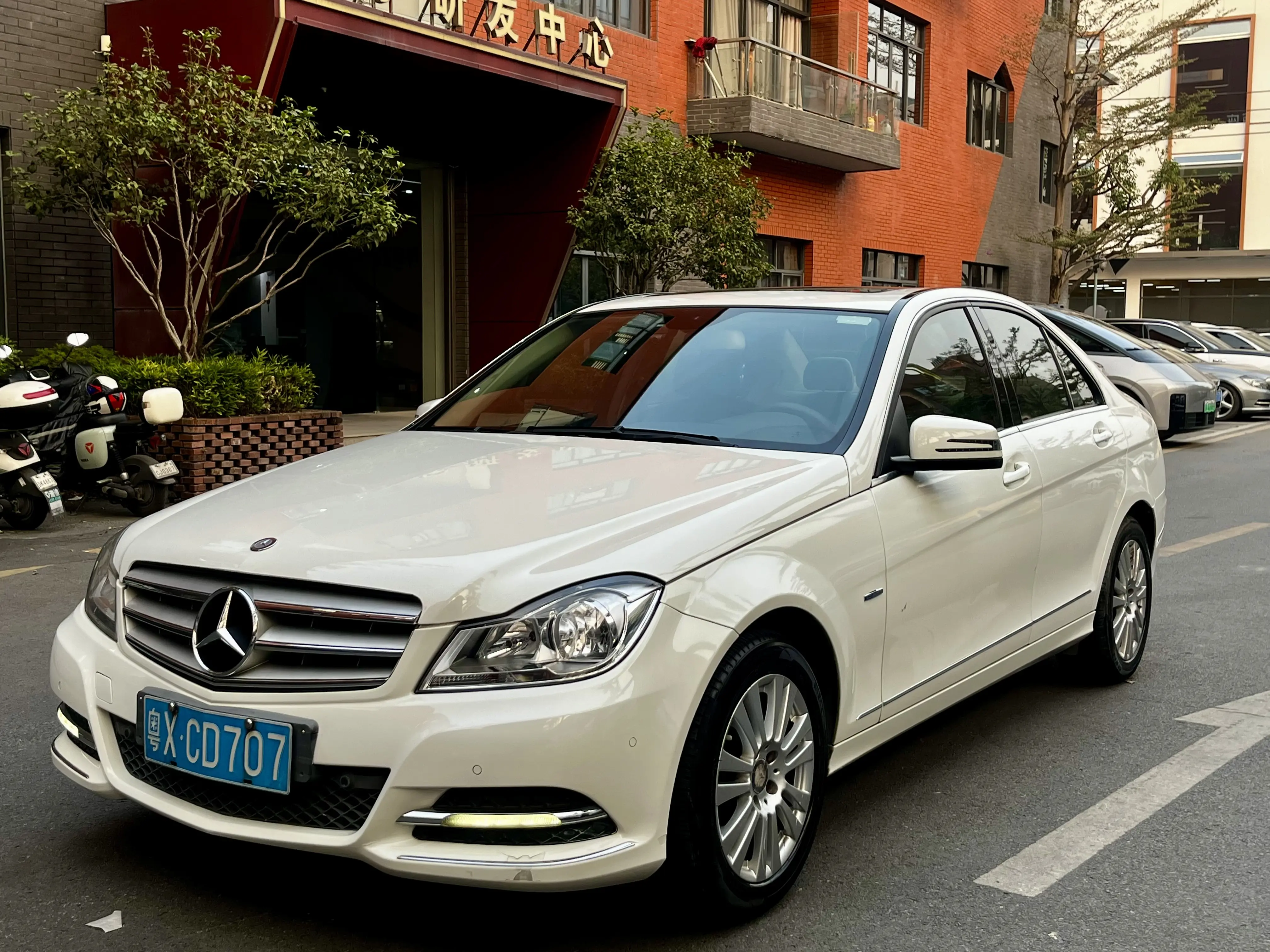 Mercedes-Benz Mercedes Benz C Class  из Китая