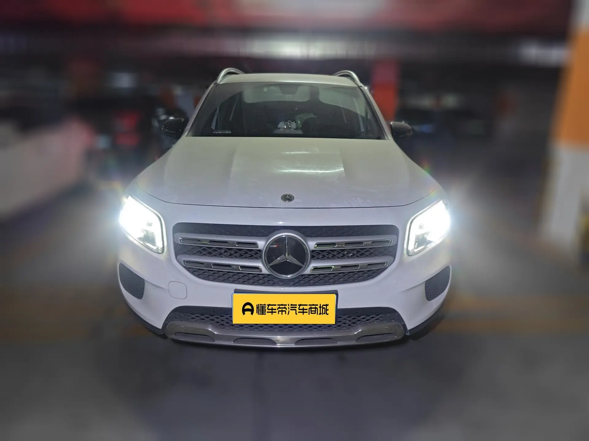 Mercedes-Benz GLB  из Китая