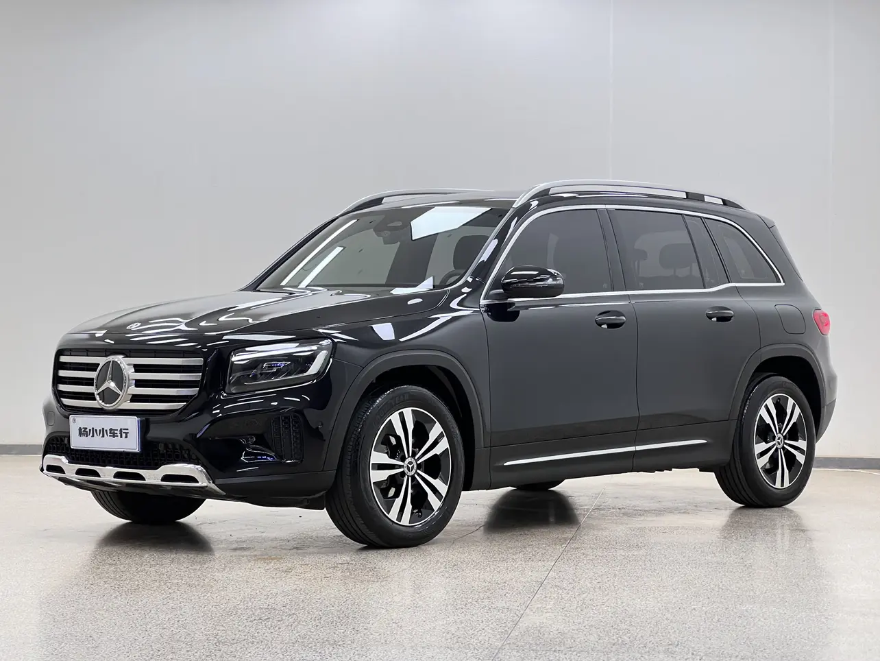 Mercedes-Benz GLB  из Китая