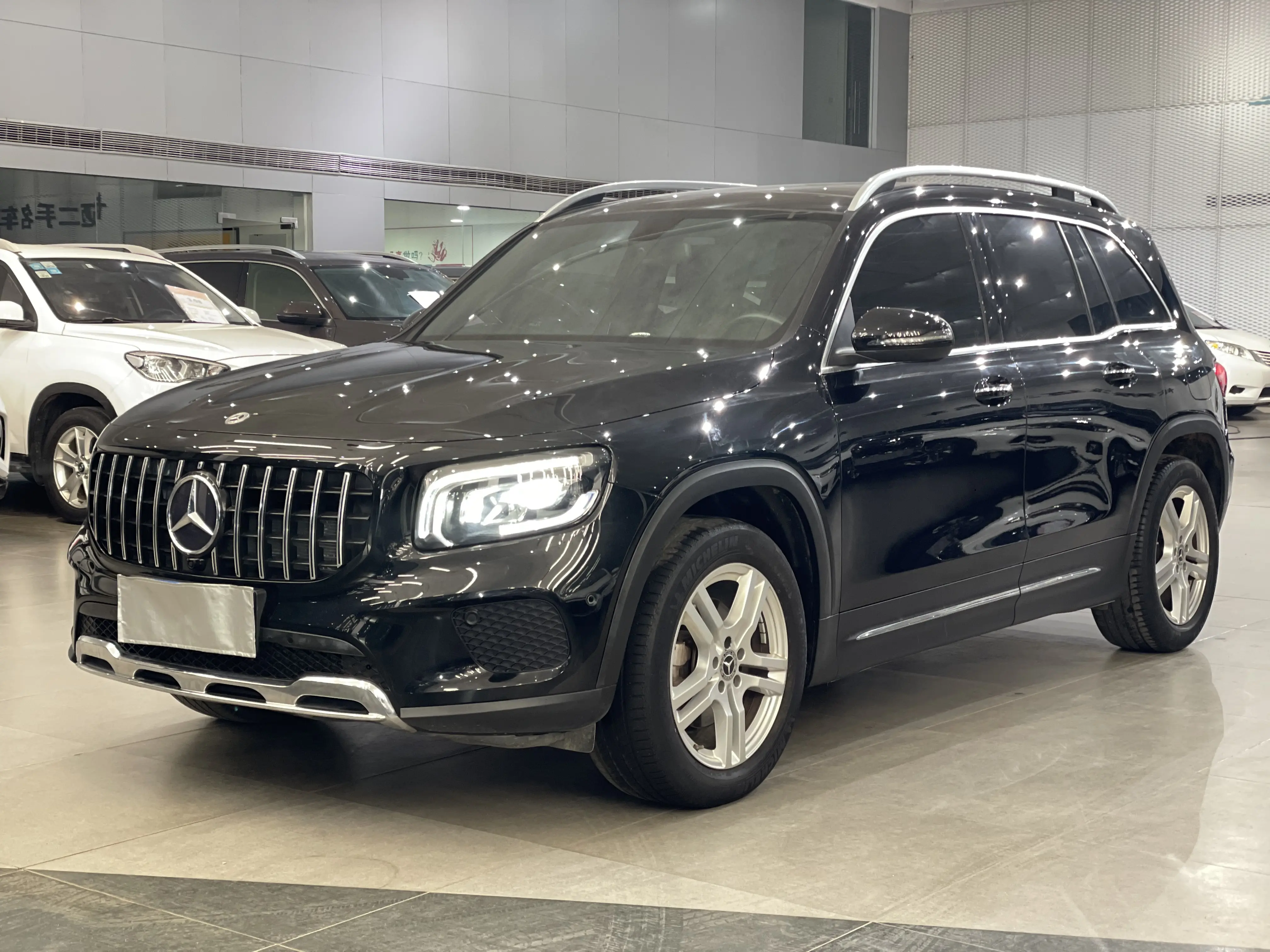 Mercedes-Benz GLB  из Китая