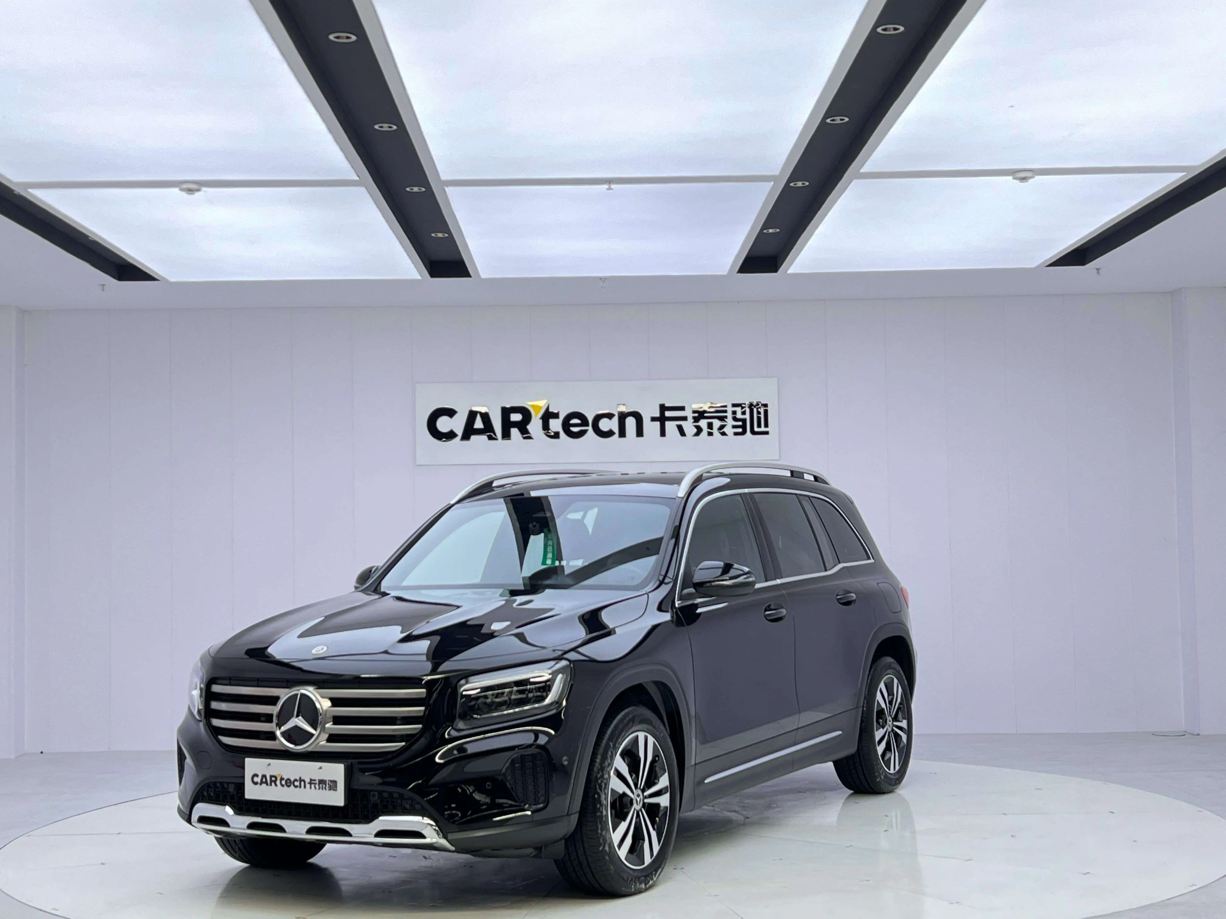 Mercedes-Benz GLB  из Китая