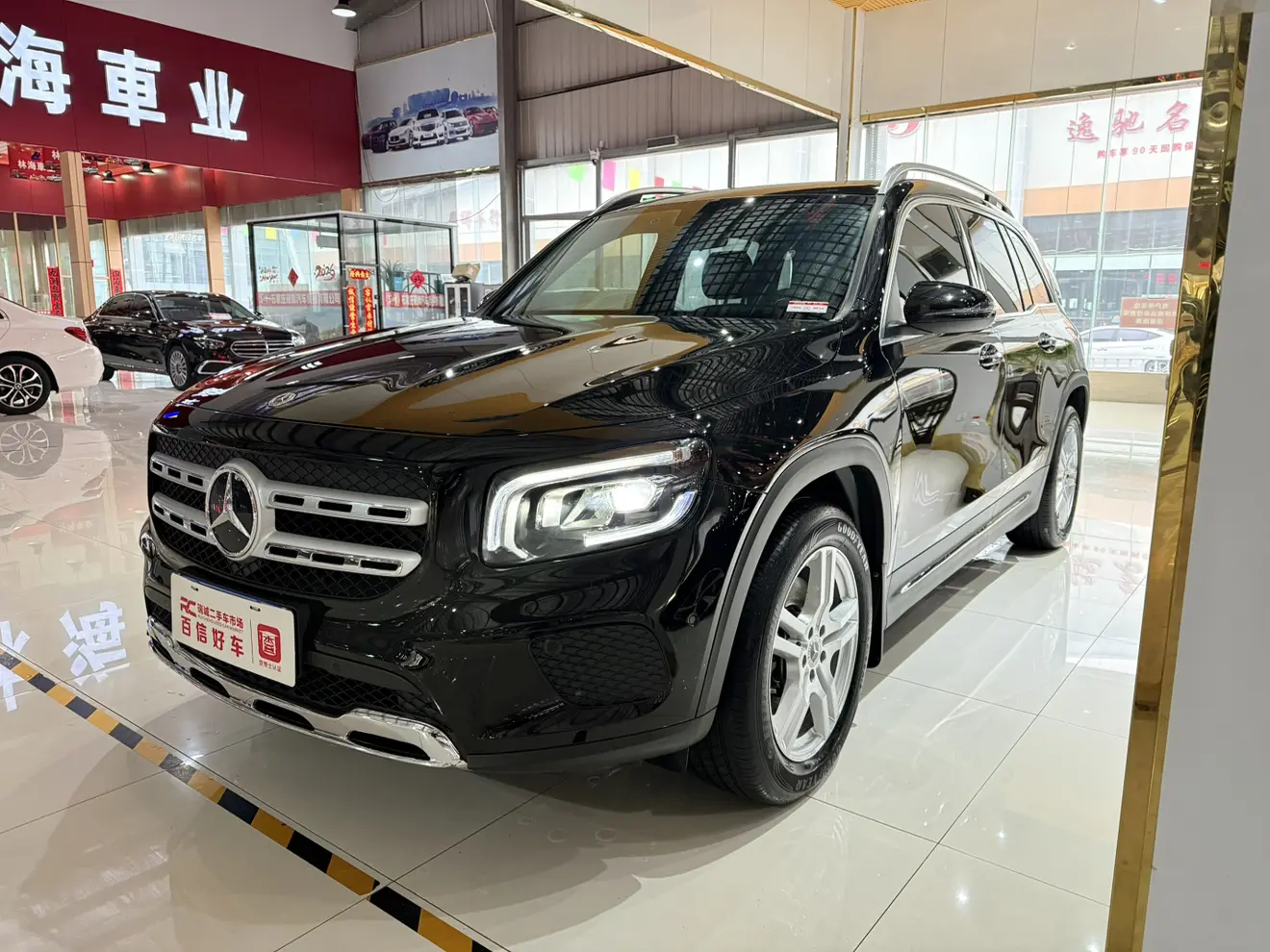 Mercedes-Benz GLB  из Китая
