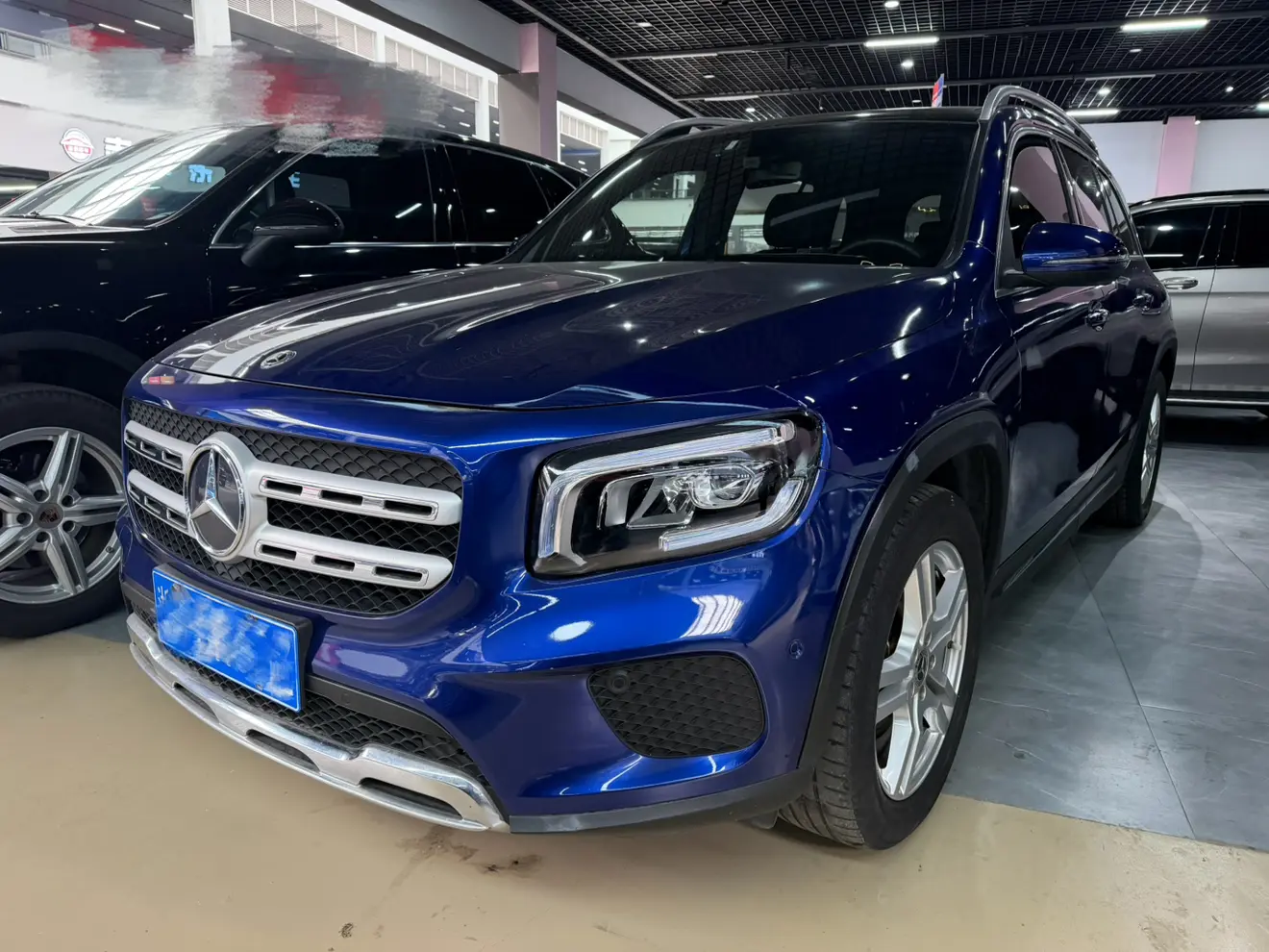 Mercedes-Benz GLB  из Китая
