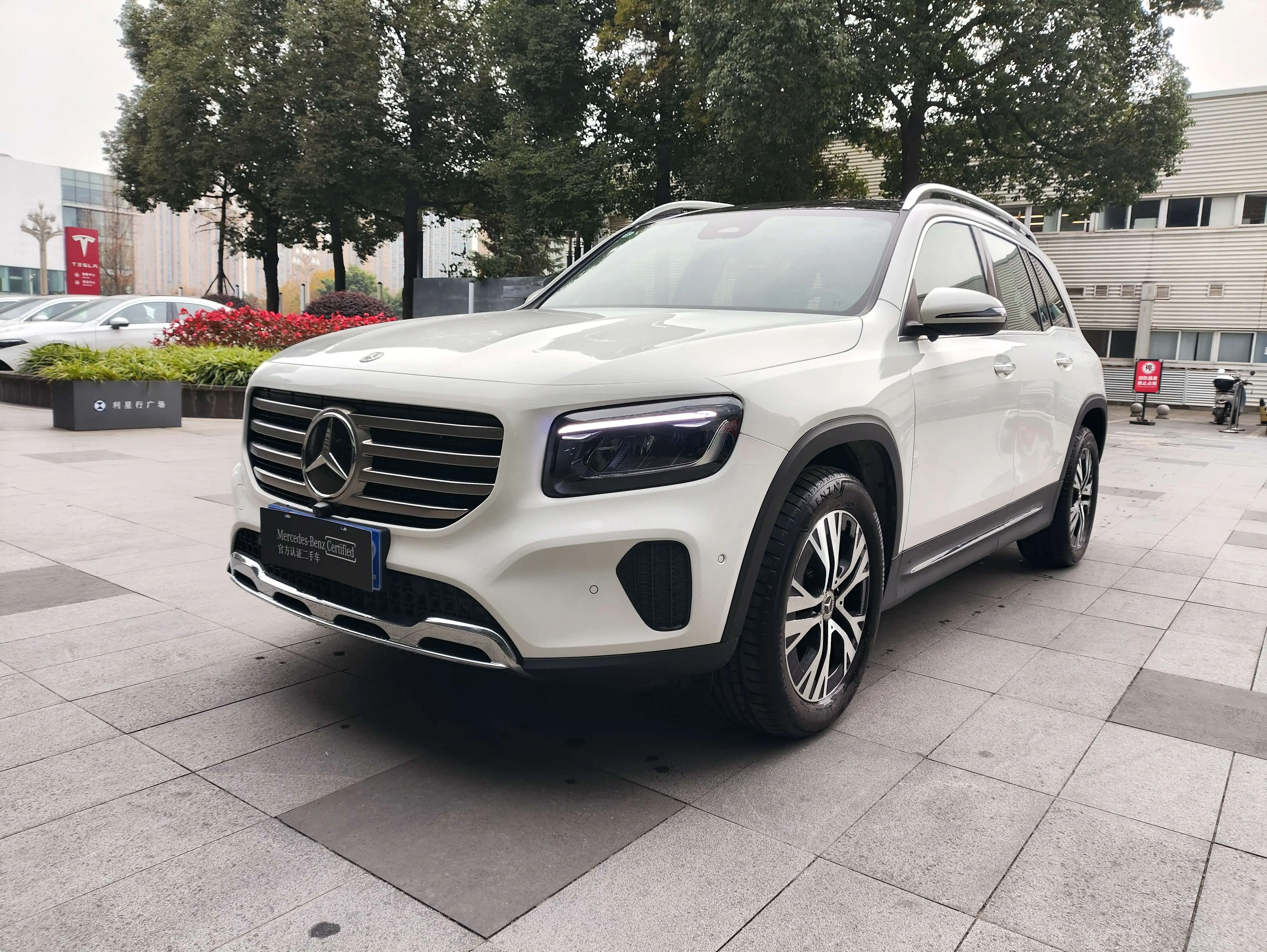 Mercedes-Benz GLB  из Китая