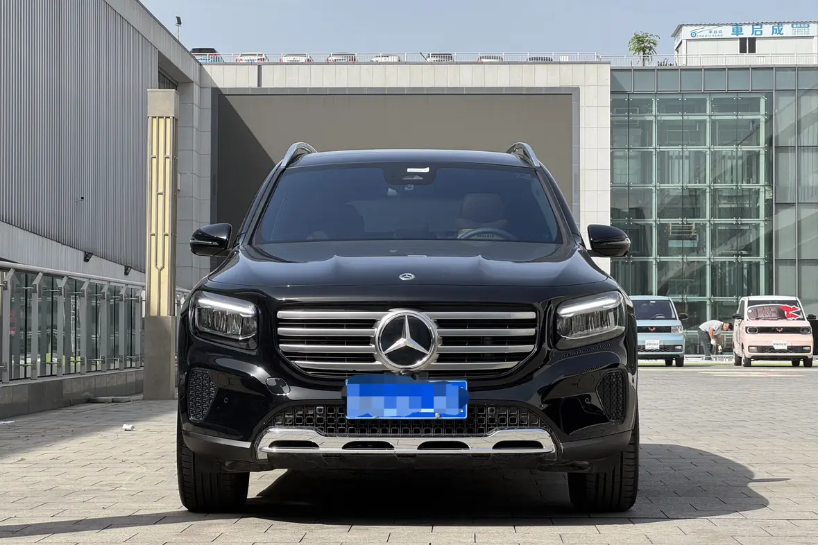 Mercedes-Benz GLB  из Китая