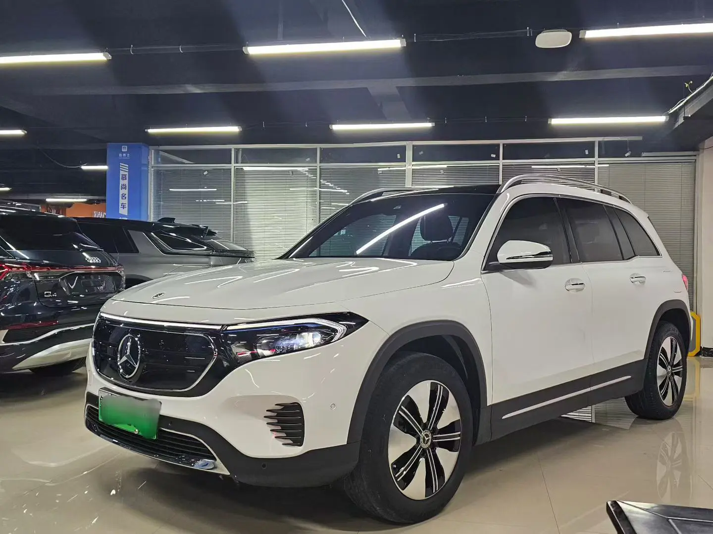 Mercedes-Benz EQB  из Китая