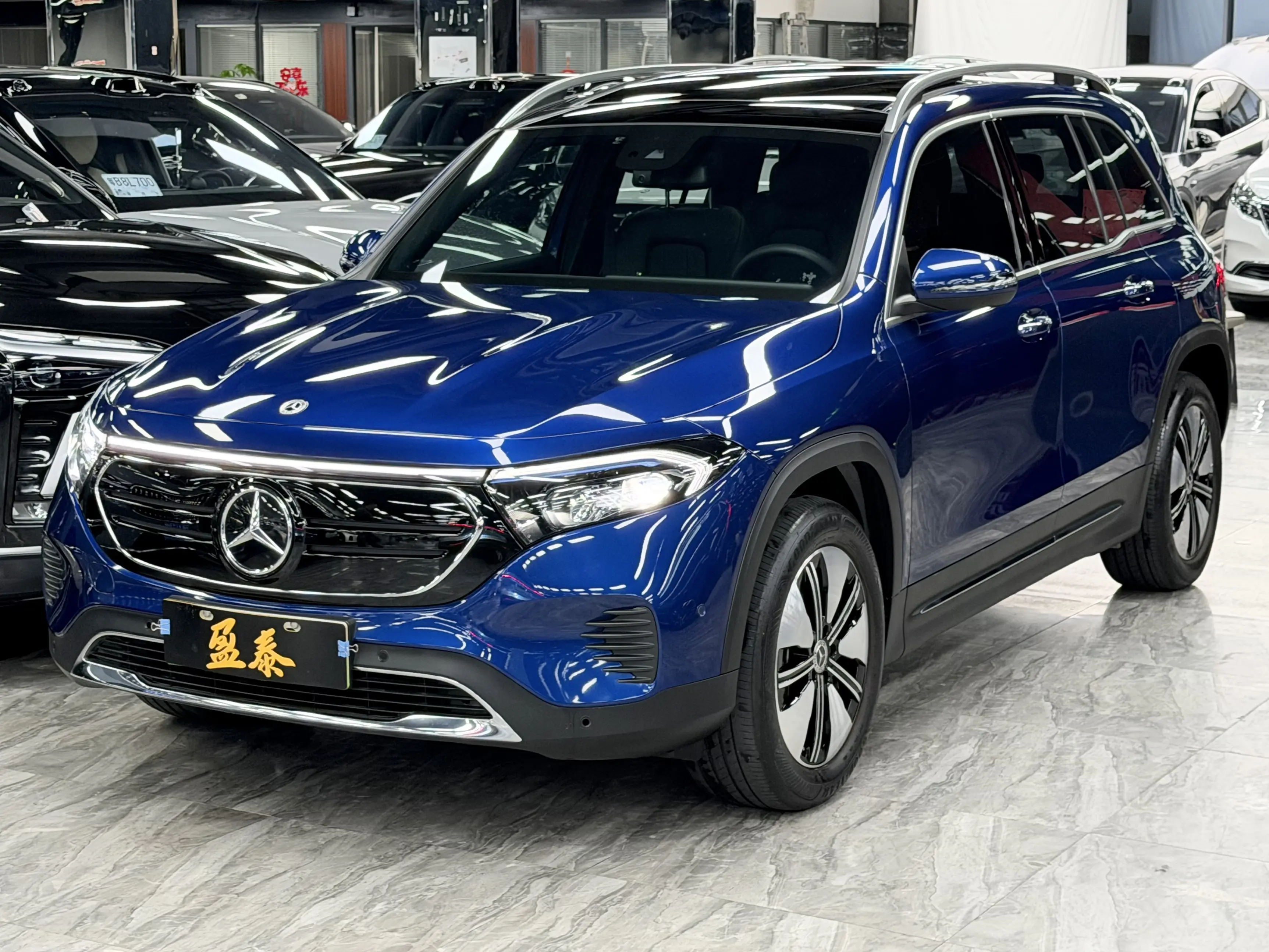 Mercedes-Benz EQB  из Китая