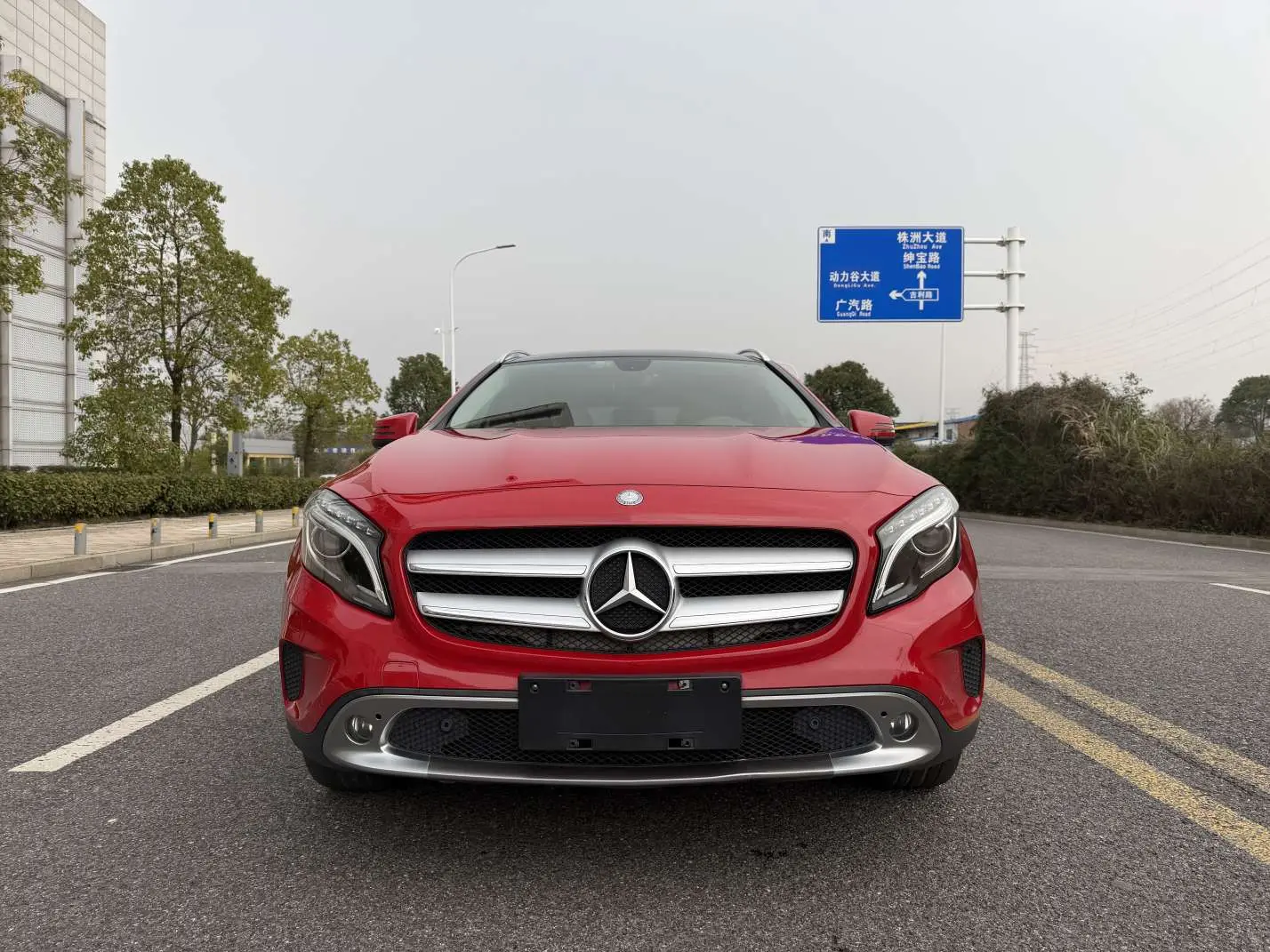 Mercedes-Benz GLA  из Китая