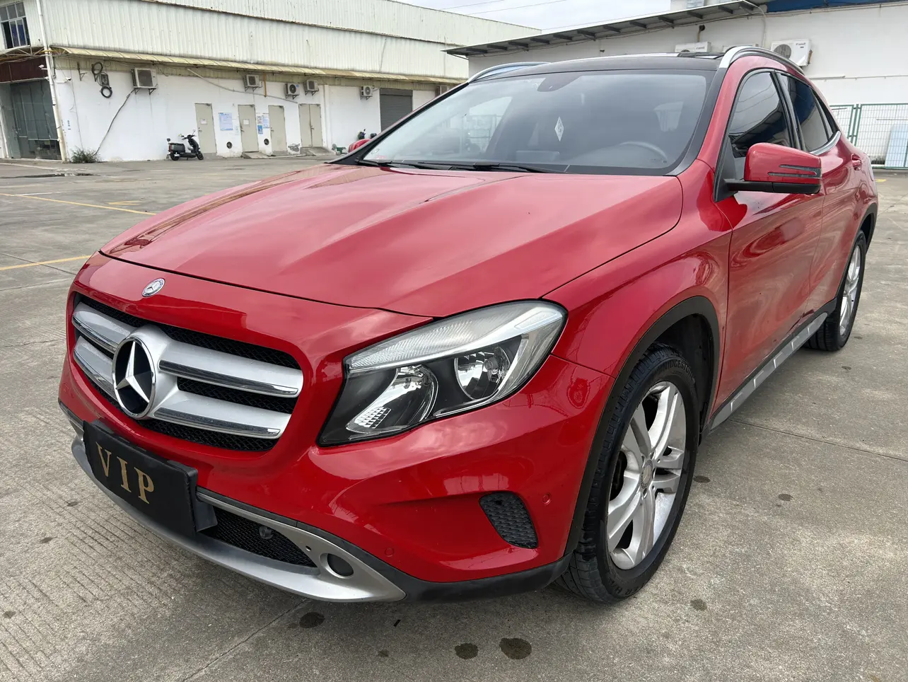 Mercedes-Benz GLA  из Китая