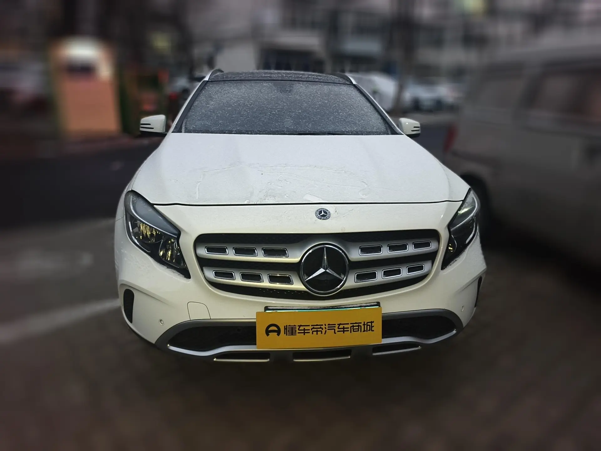 Mercedes-Benz GLA  из Китая