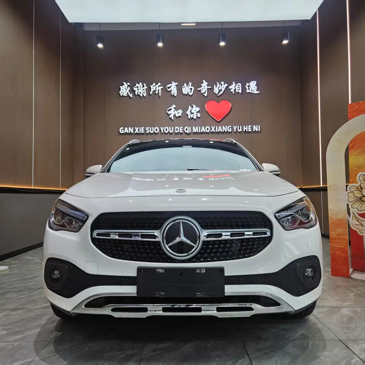 Mercedes-Benz GLA  из Китая