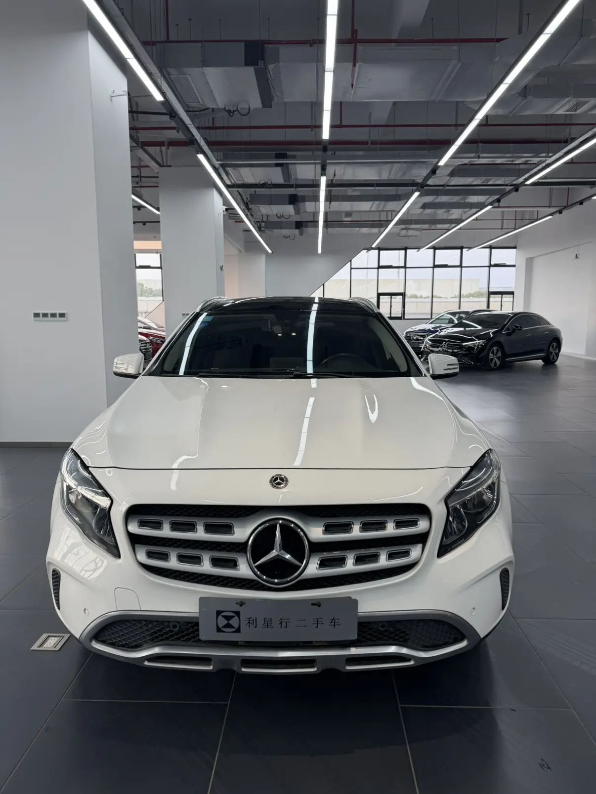 Mercedes-Benz GLA  из Китая