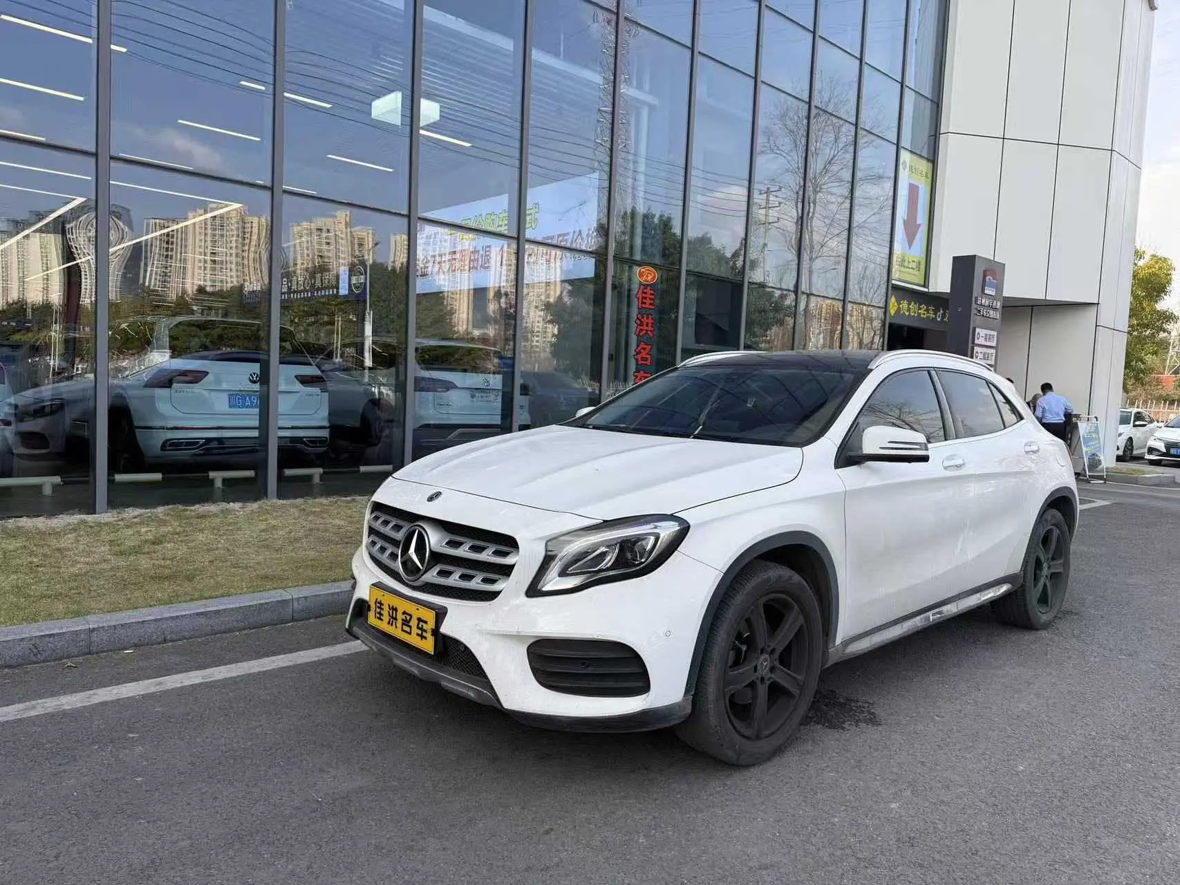 Mercedes-Benz GLA  из Китая