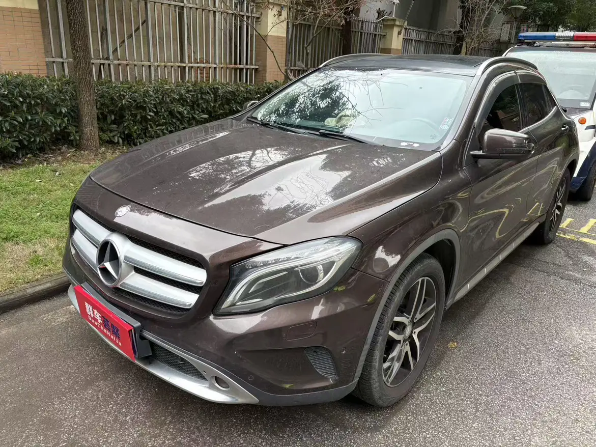 Mercedes-Benz GLA  из Китая