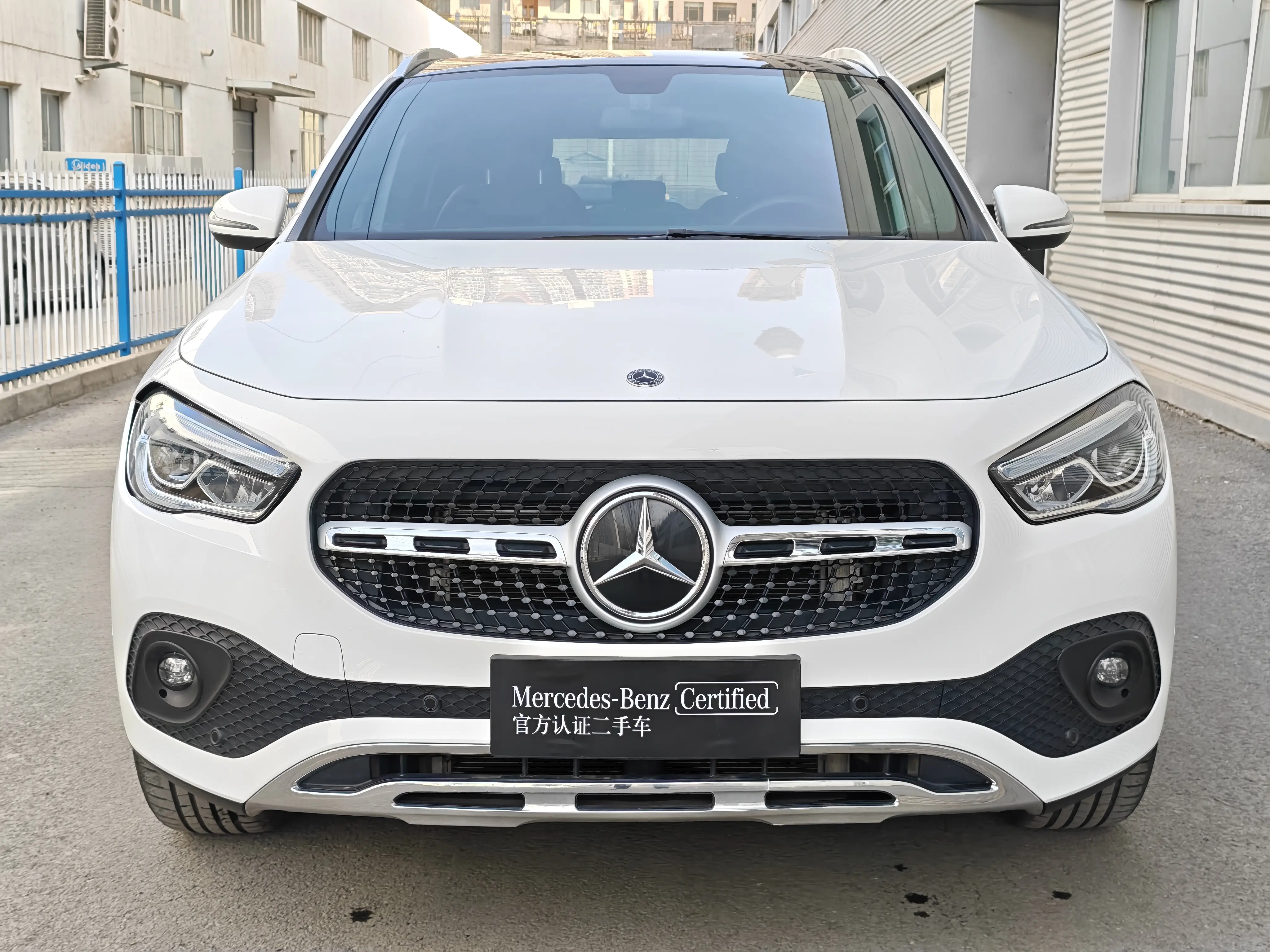 Mercedes-Benz GLA  из Китая