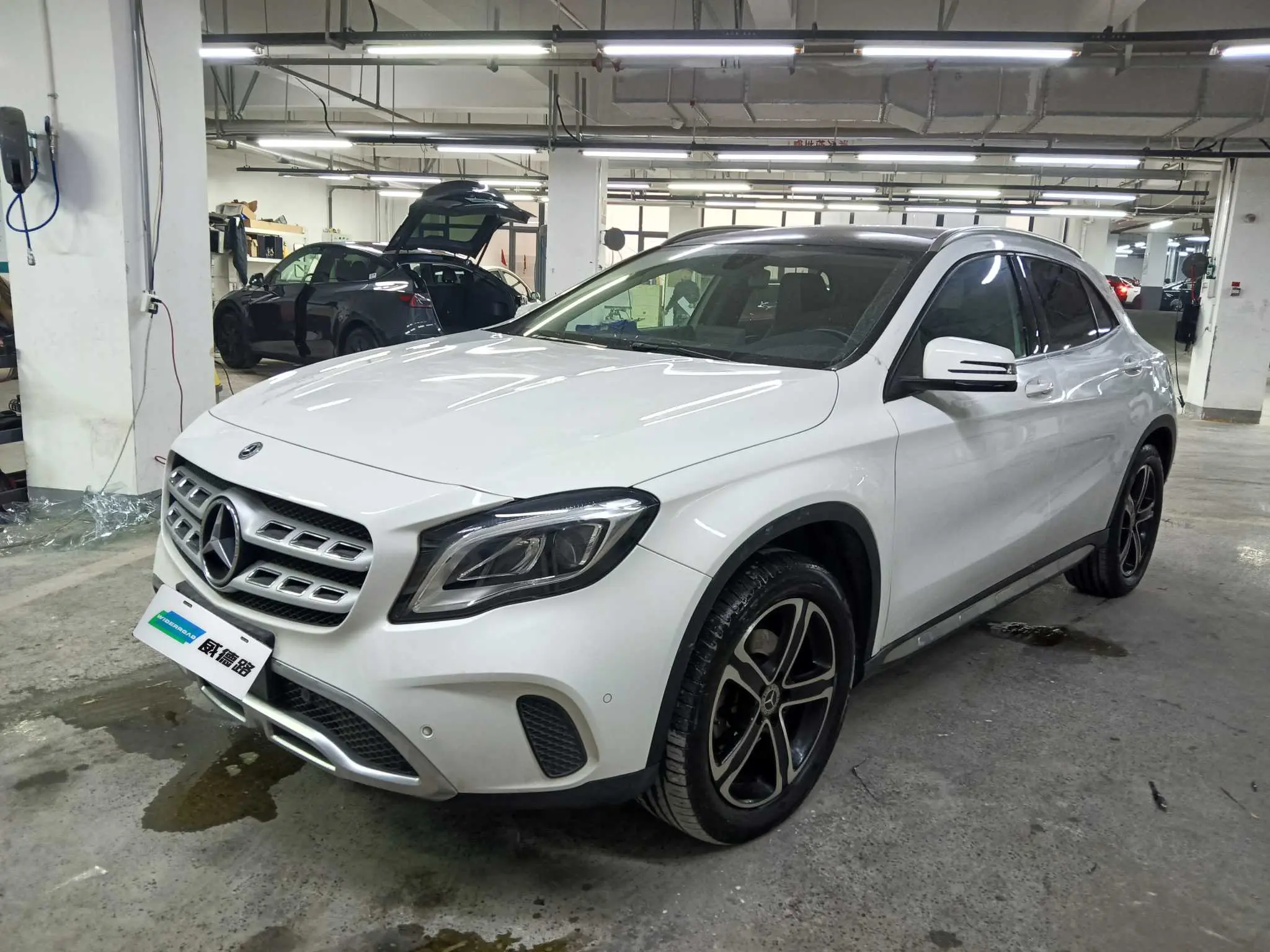 Mercedes-Benz GLA  из Китая