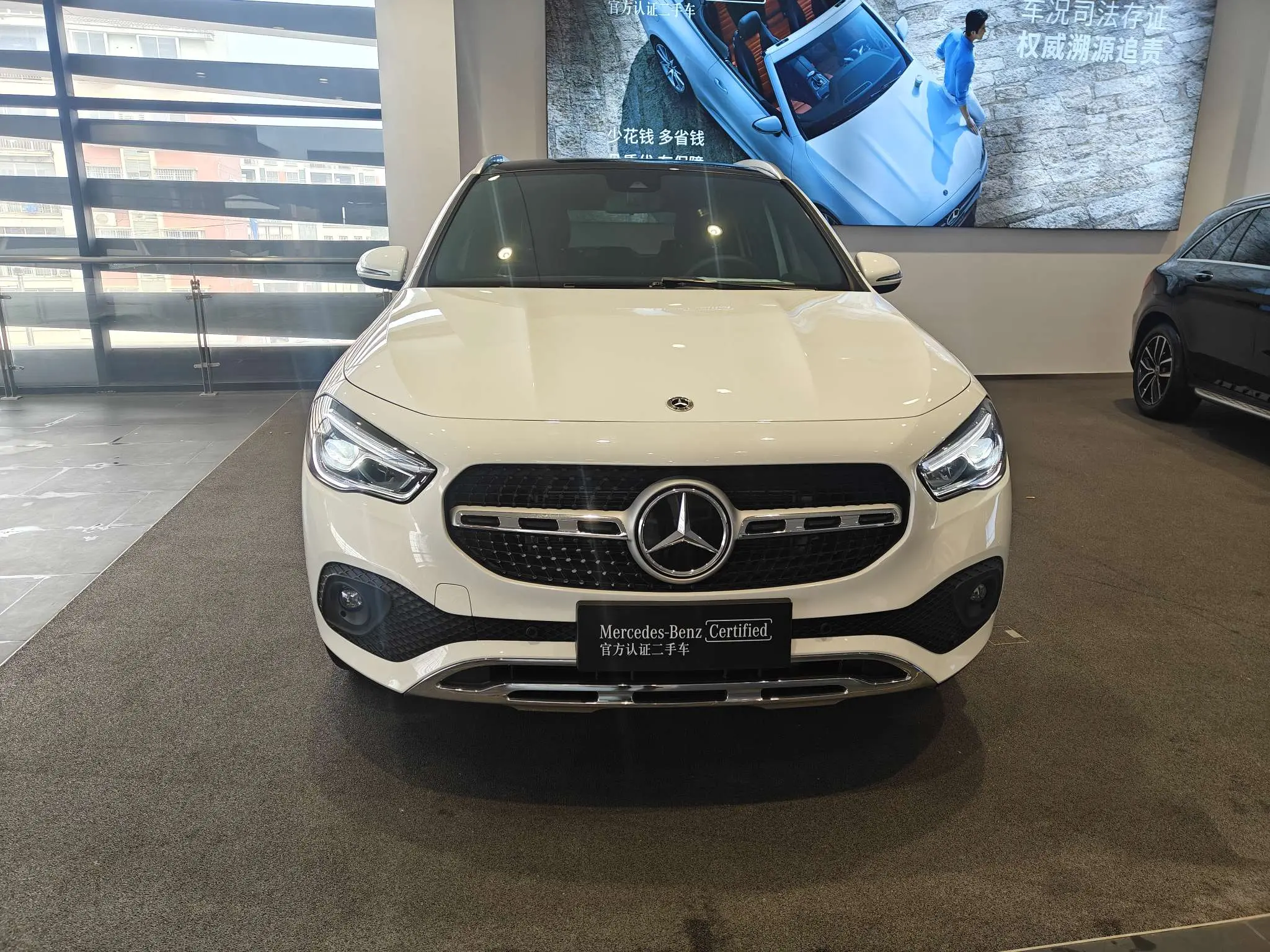 Mercedes-Benz GLA  из Китая