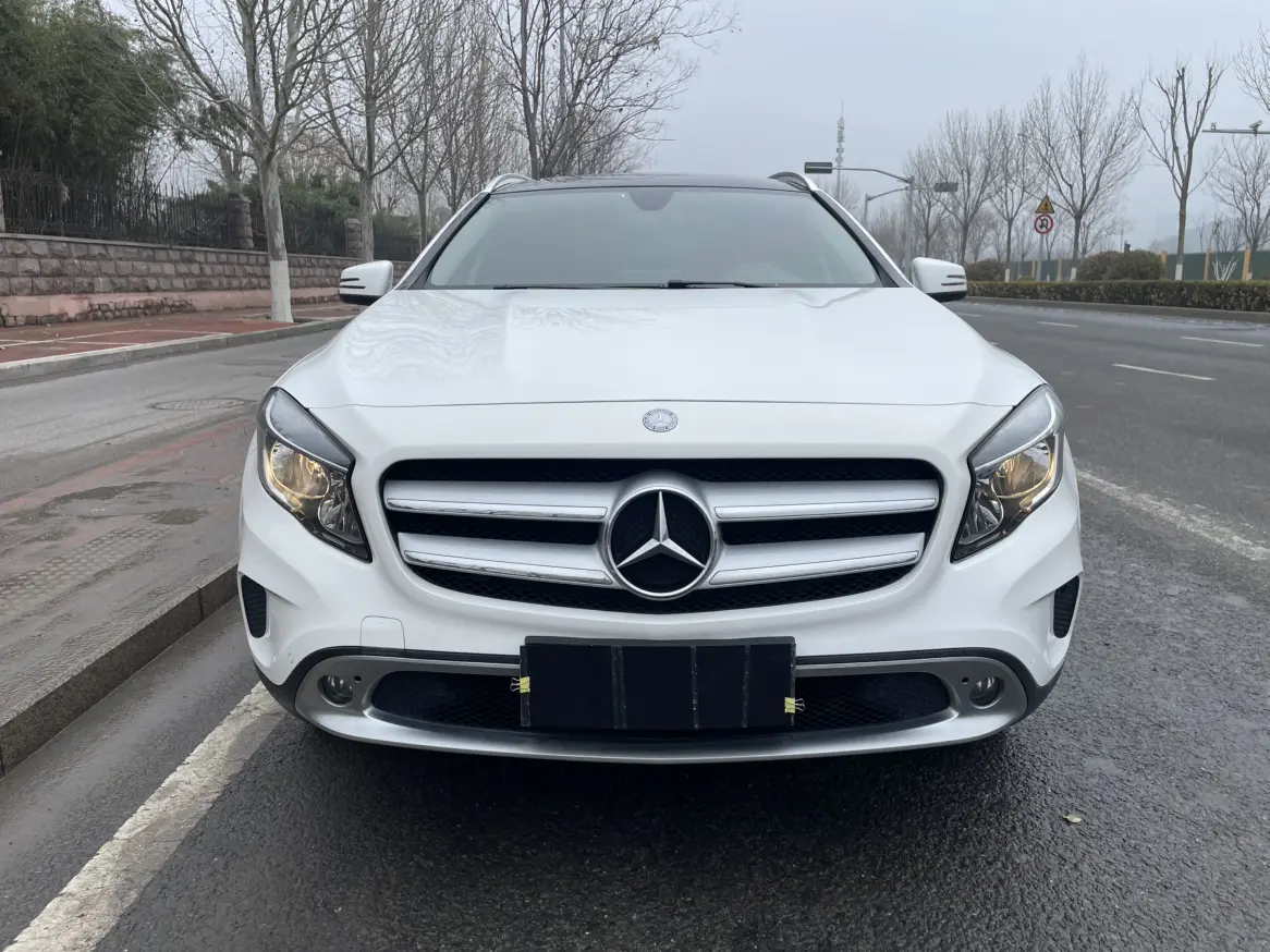 Mercedes-Benz GLA  из Китая