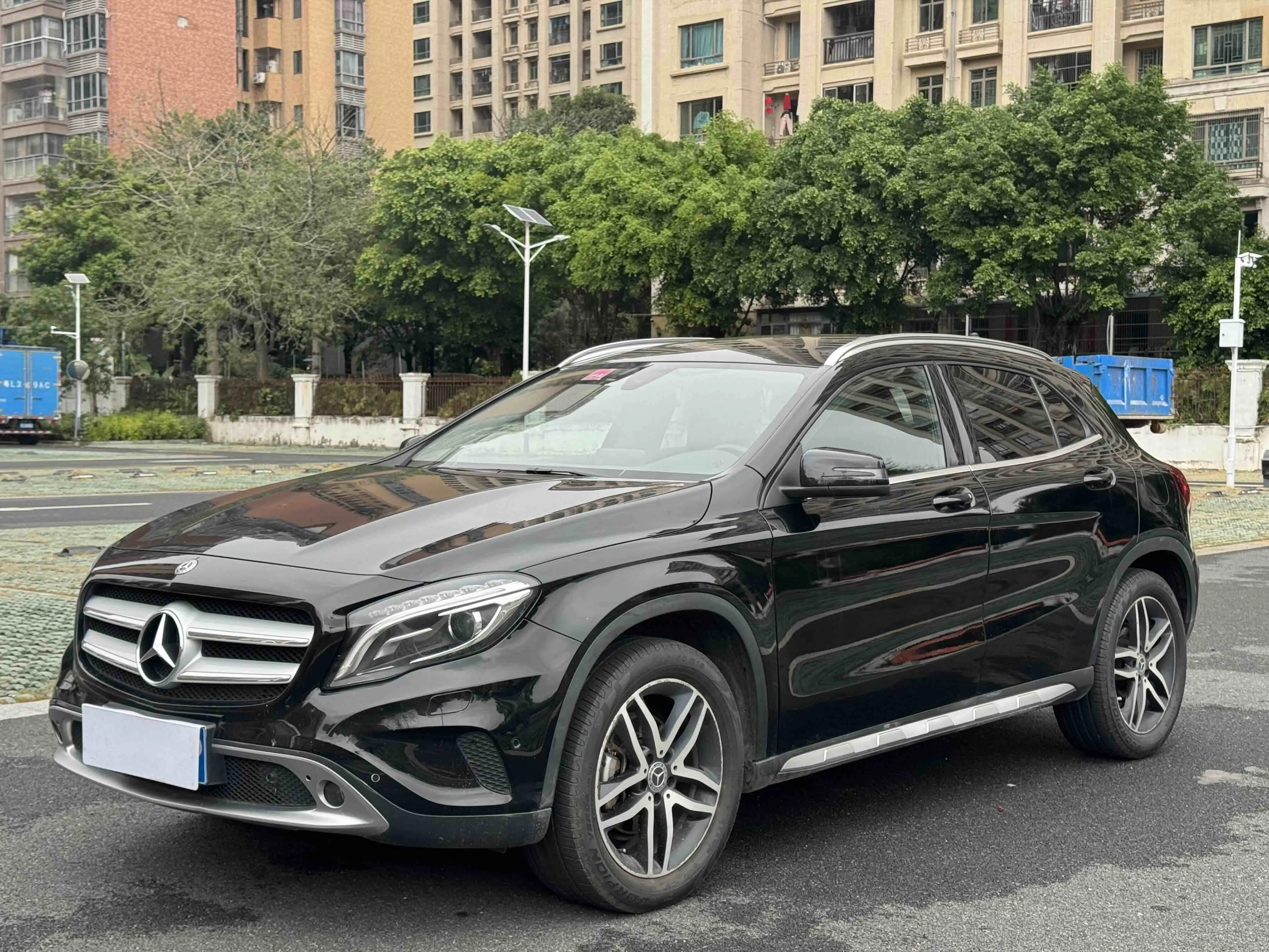 Mercedes-Benz GLA  из Китая