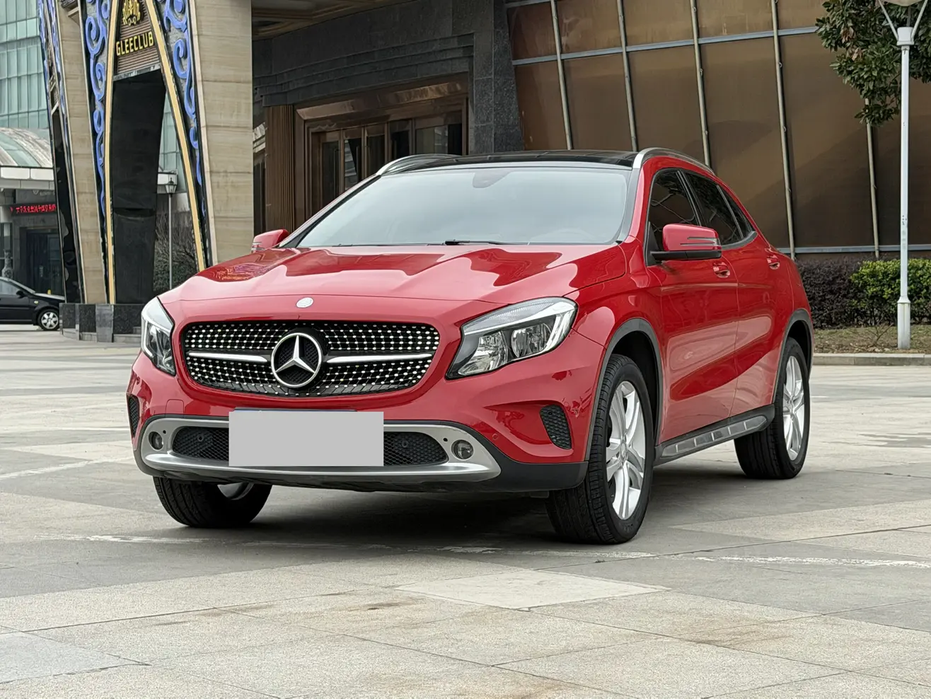 Mercedes-Benz GLA  из Китая