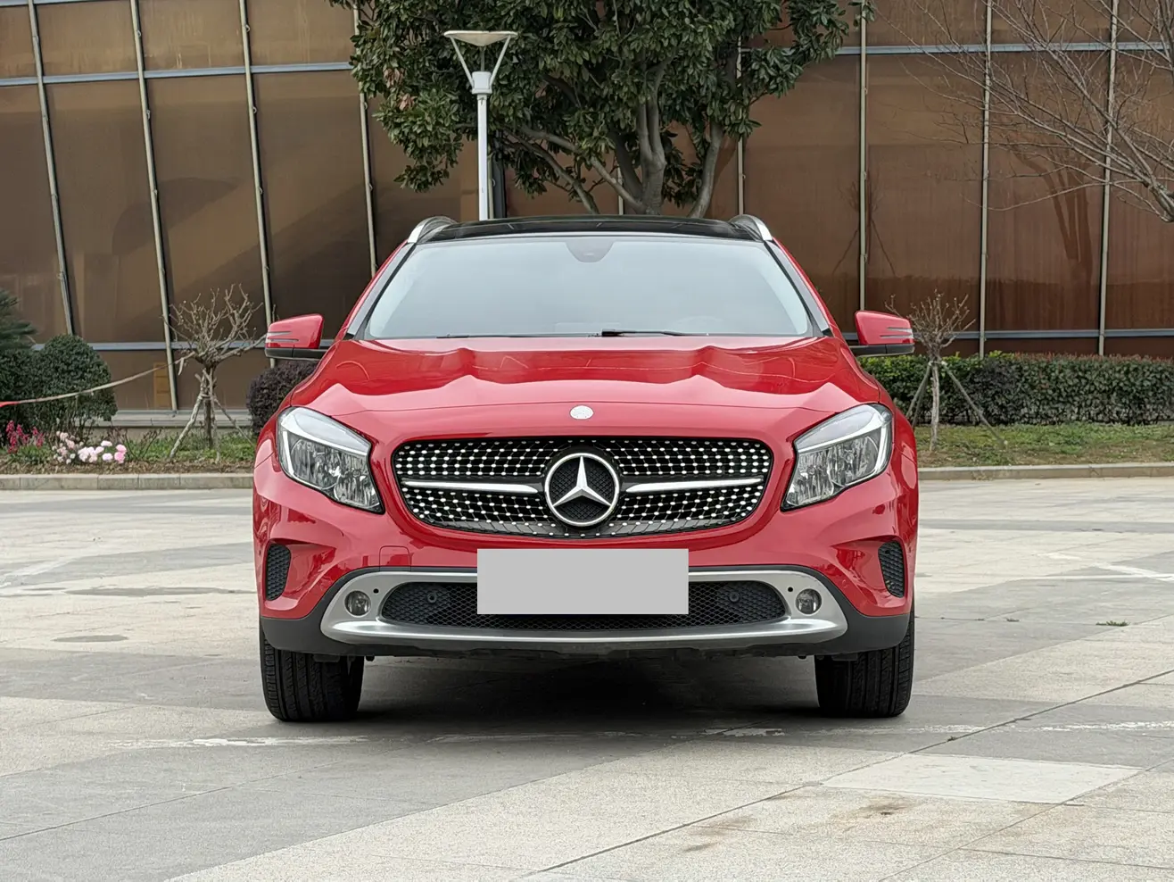 Mercedes-Benz GLA  из Китая