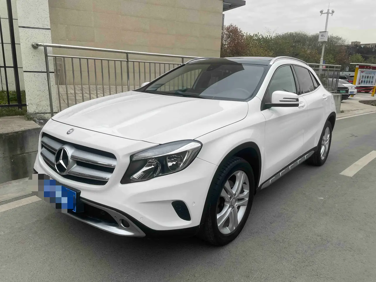 Mercedes-Benz GLA  из Китая