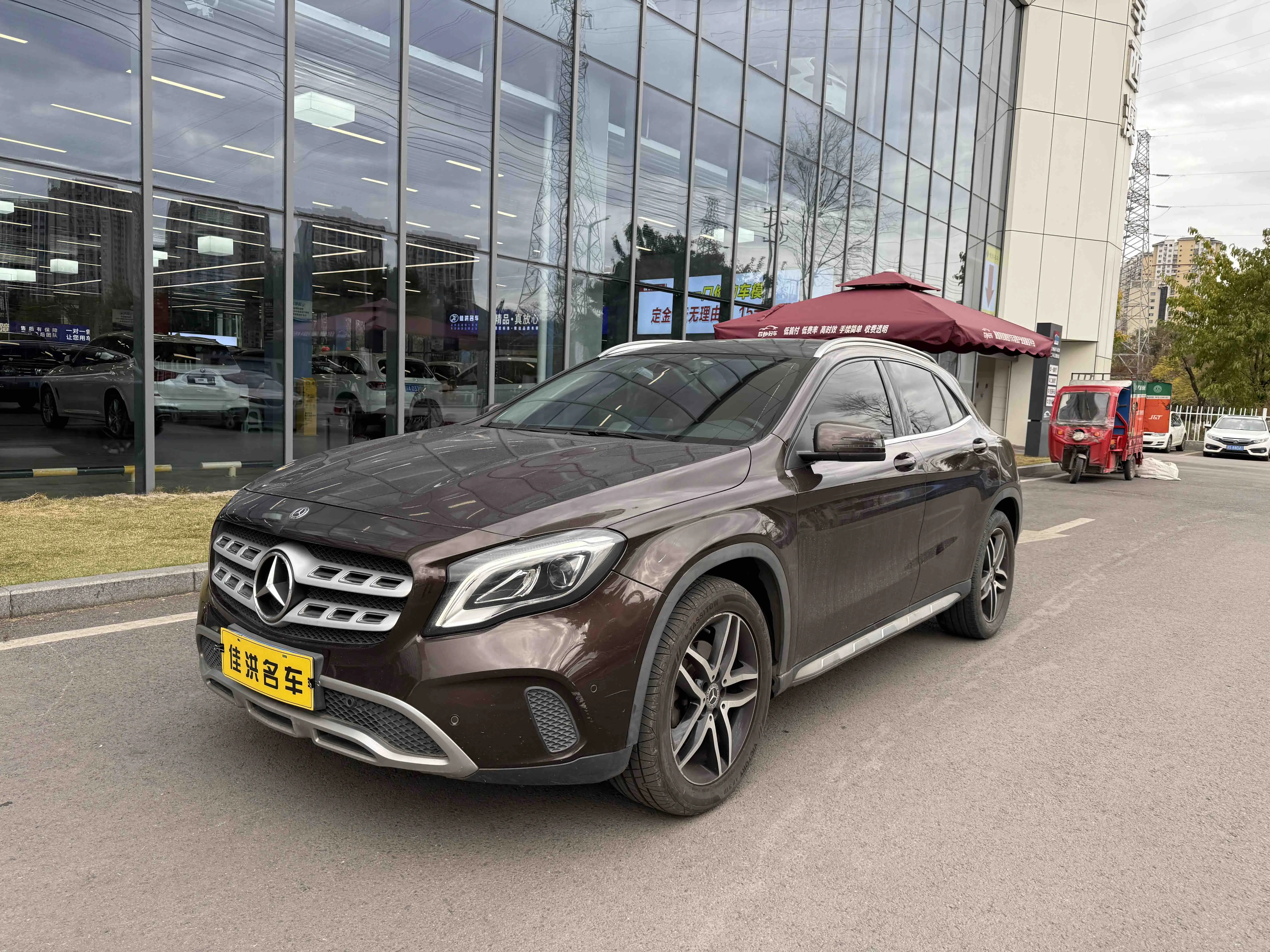 Mercedes-Benz GLA  из Китая