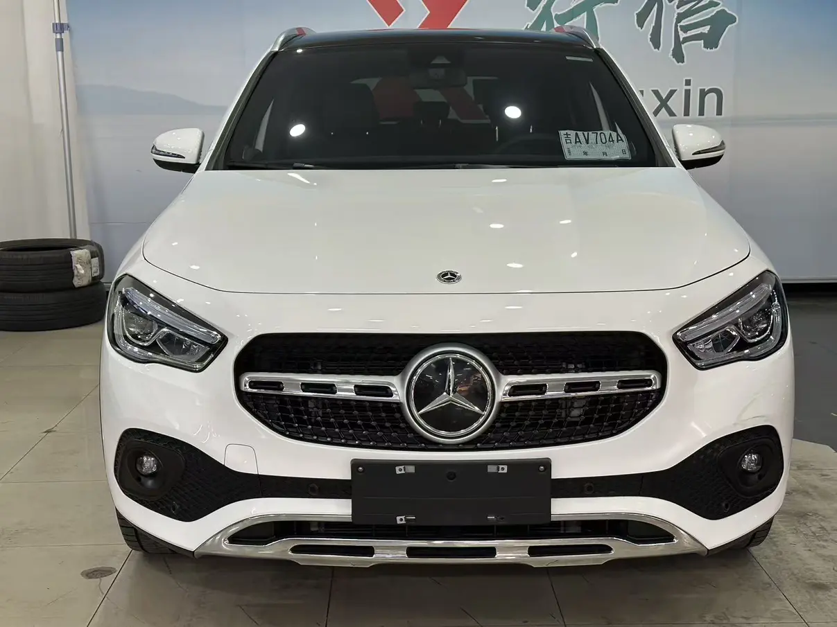 Mercedes-Benz GLA  из Китая
