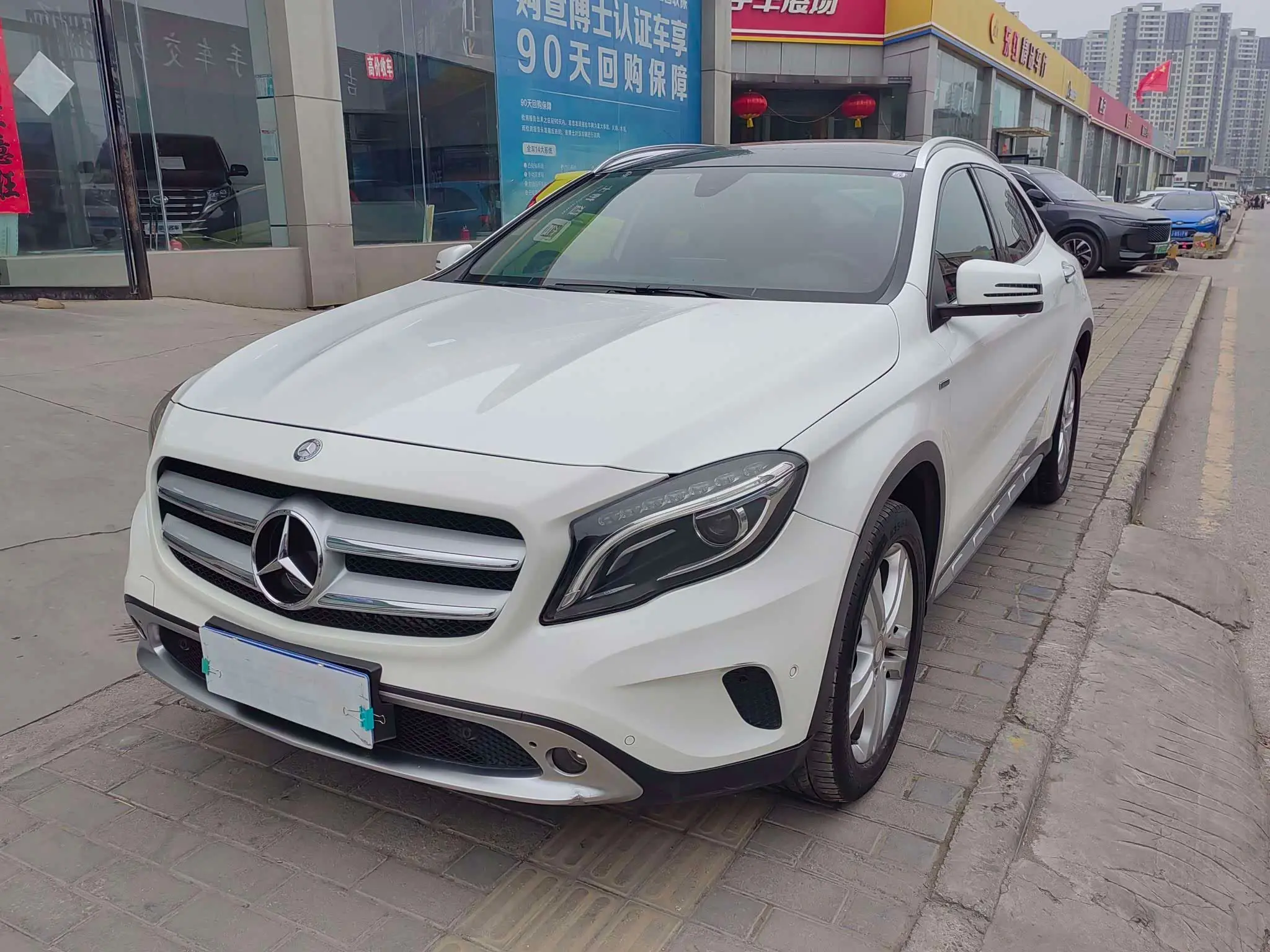 Mercedes-Benz GLA  из Китая
