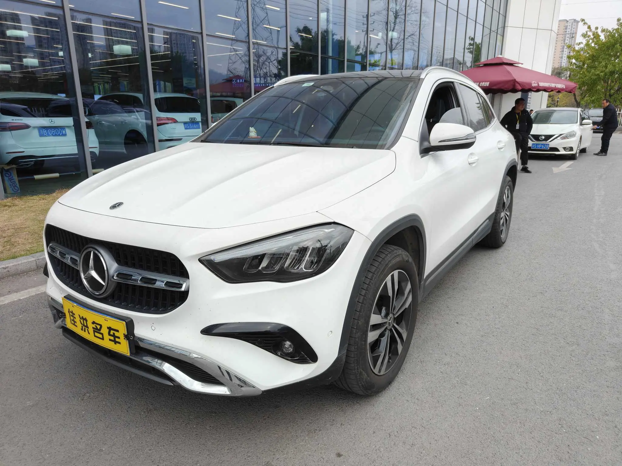 Mercedes-Benz GLA  из Китая