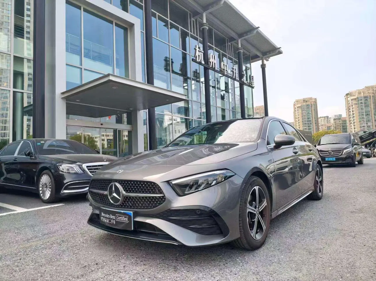 Mercedes-Benz Mercedes Benz A Class  из Китая