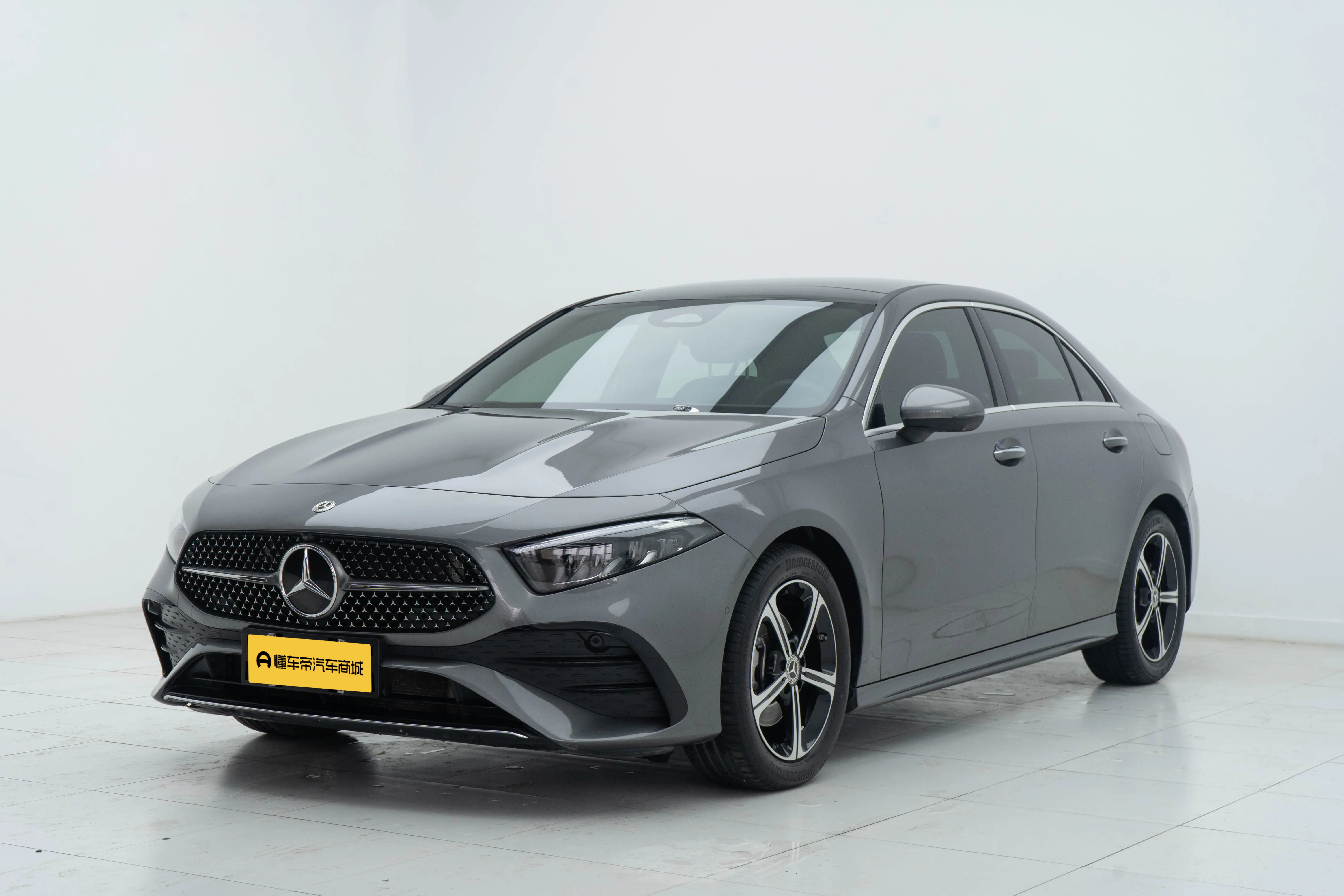 Mercedes-Benz Mercedes Benz A Class  из Китая