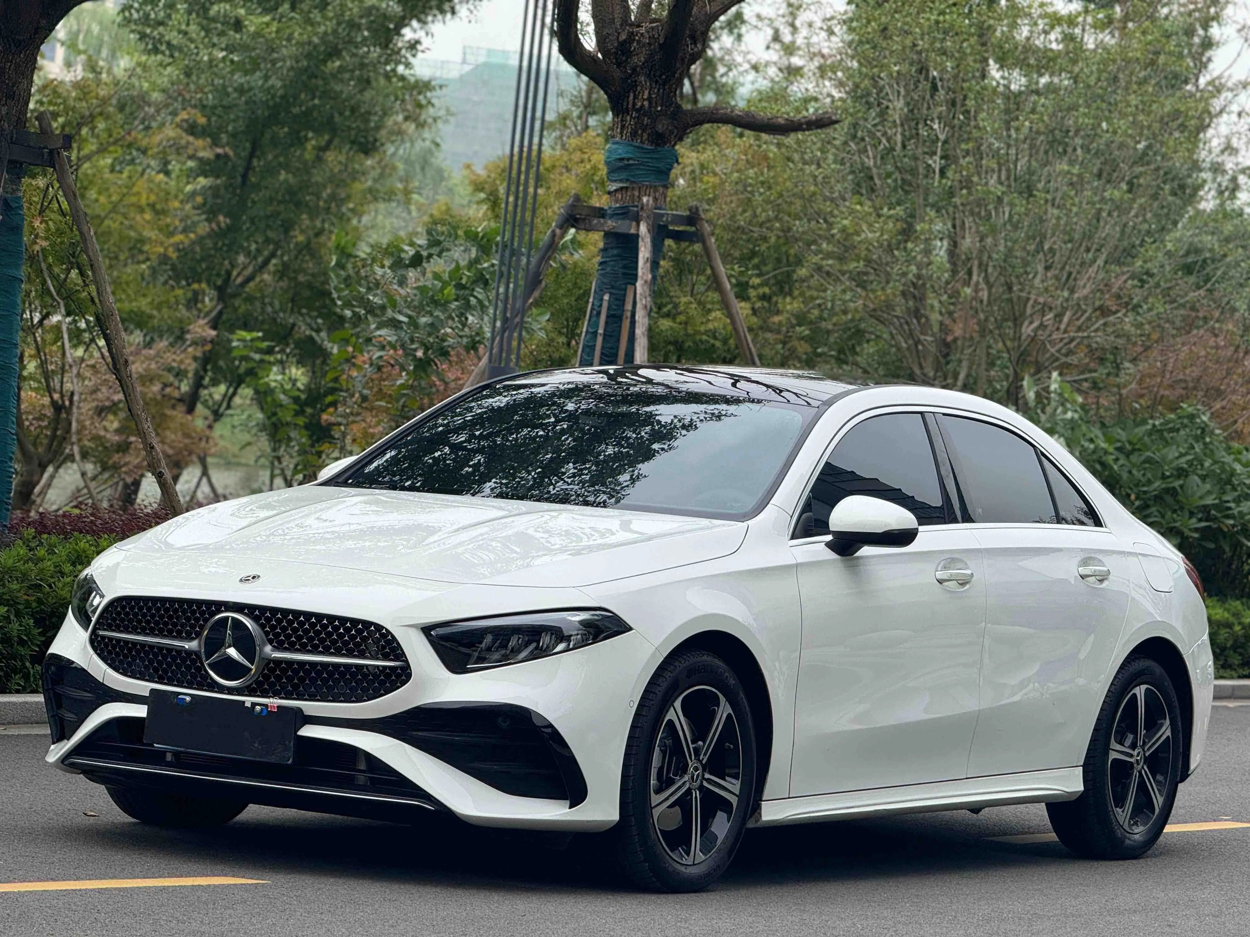 Mercedes-Benz Mercedes Benz A Class  из Китая