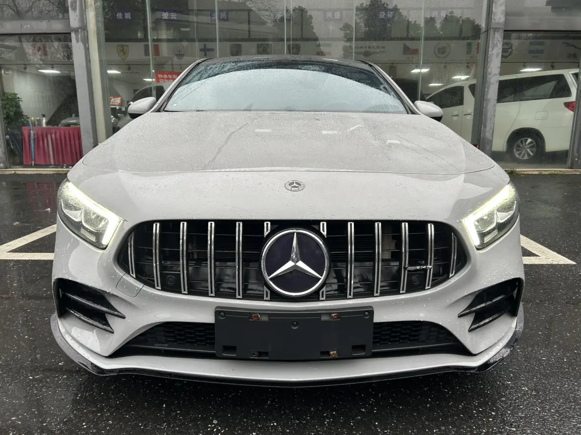 Mercedes-Benz Mercedes Benz A Class  из Китая