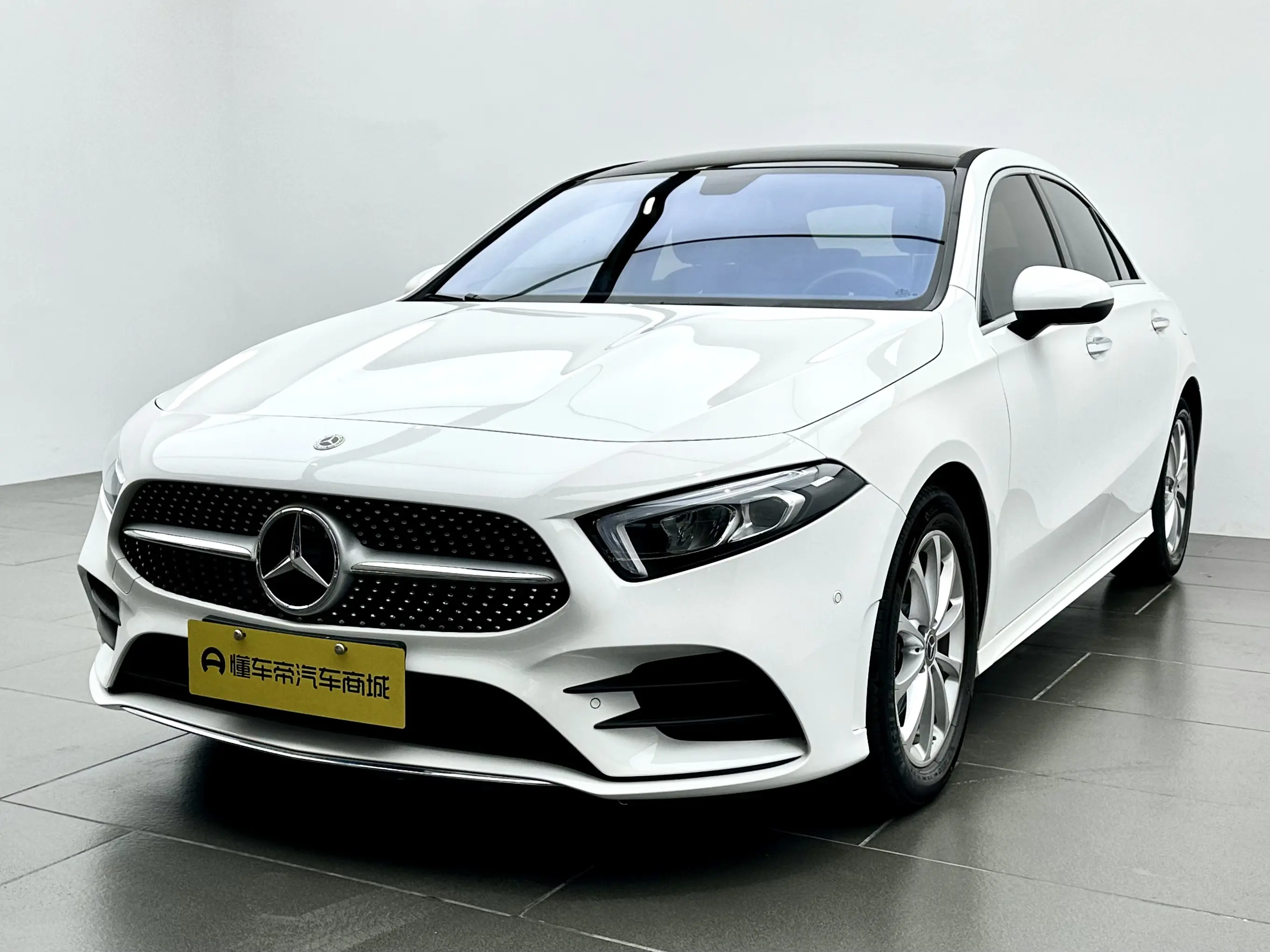 Mercedes-Benz Mercedes Benz A Class  из Китая